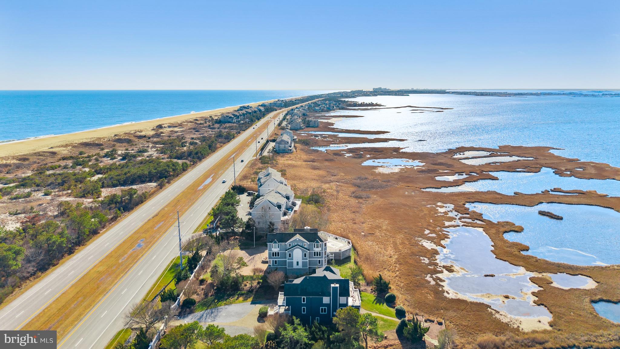 MAISONS SUR-MER - Residential