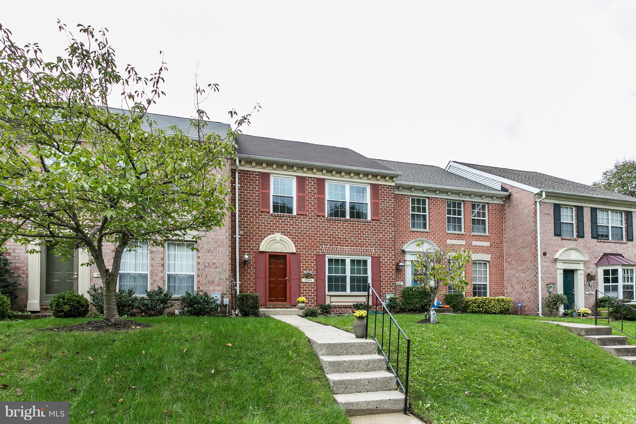 CROMWELL STATION - Residential