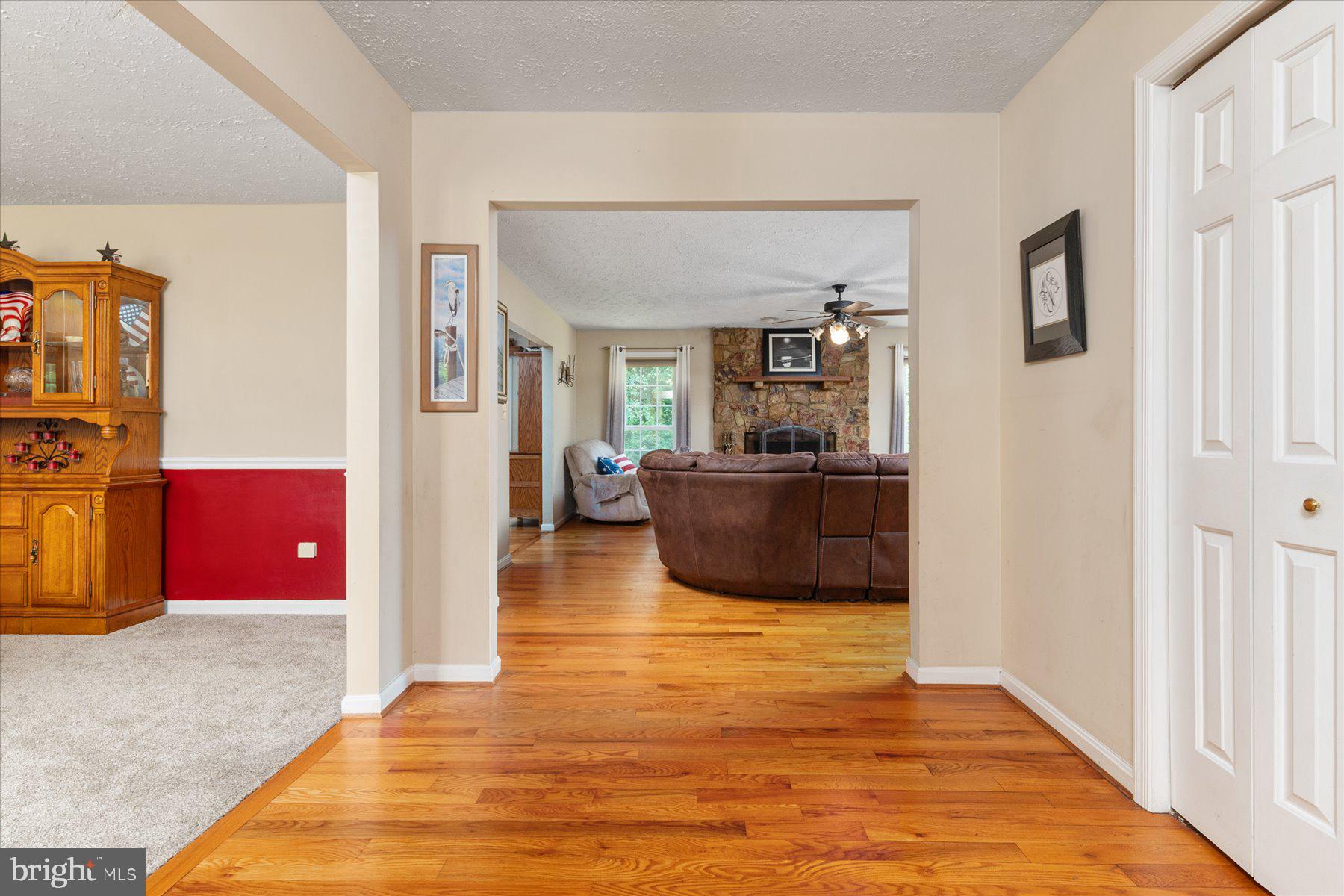 TALL OAKS - Residential