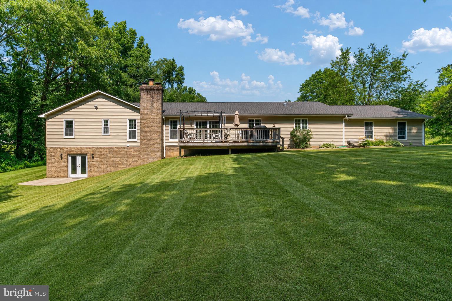 TALL OAKS - Residential