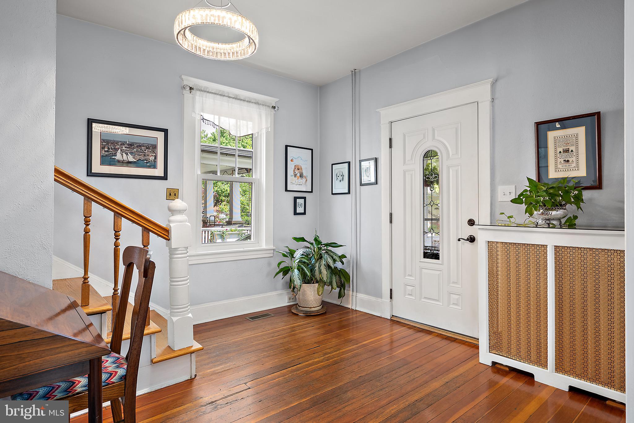 MURRAY HILL - Residential