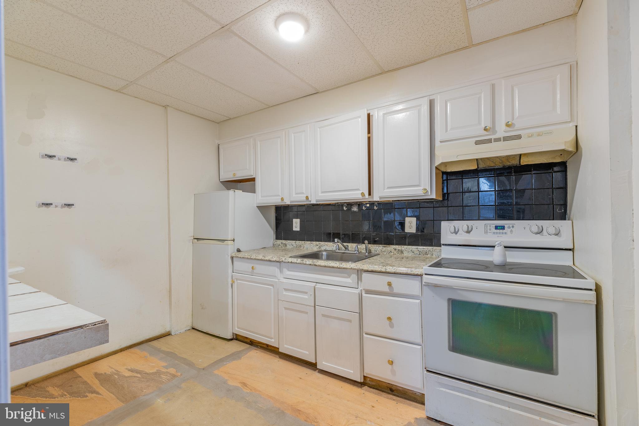 GERMANTOWN (EAST) - Residential