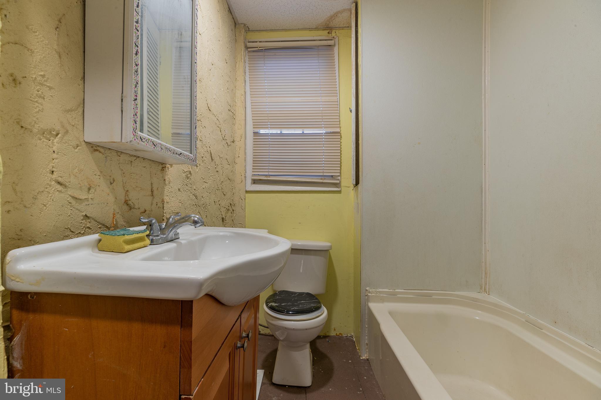GERMANTOWN (EAST) - Residential