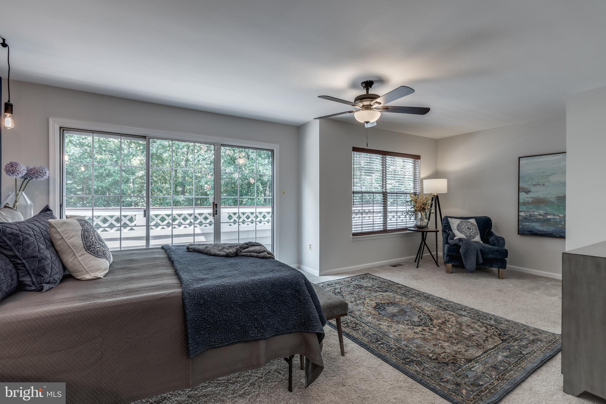 LIFESTYLE AT SULLY STATION - Residential