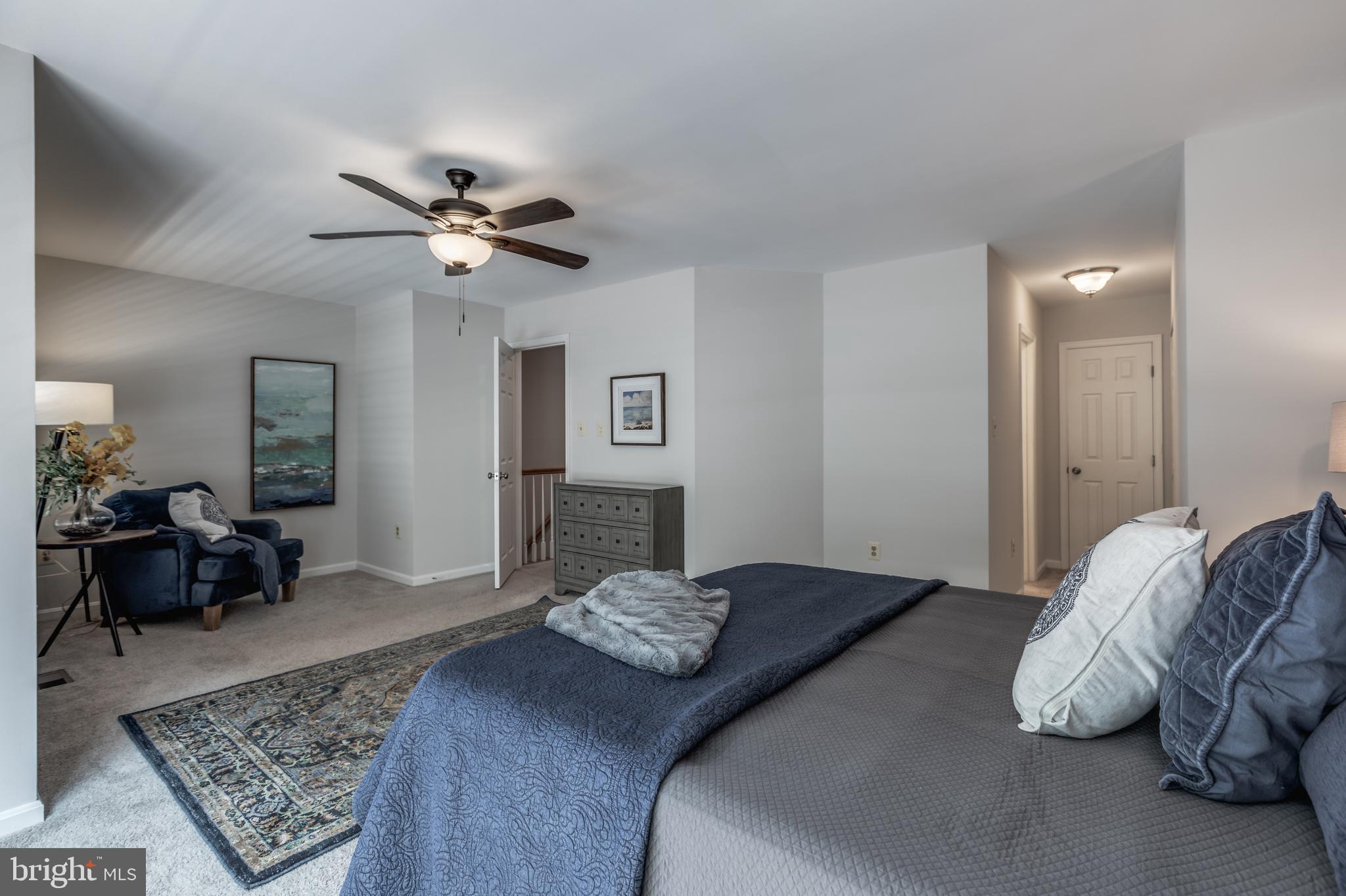 LIFESTYLE AT SULLY STATION - Residential