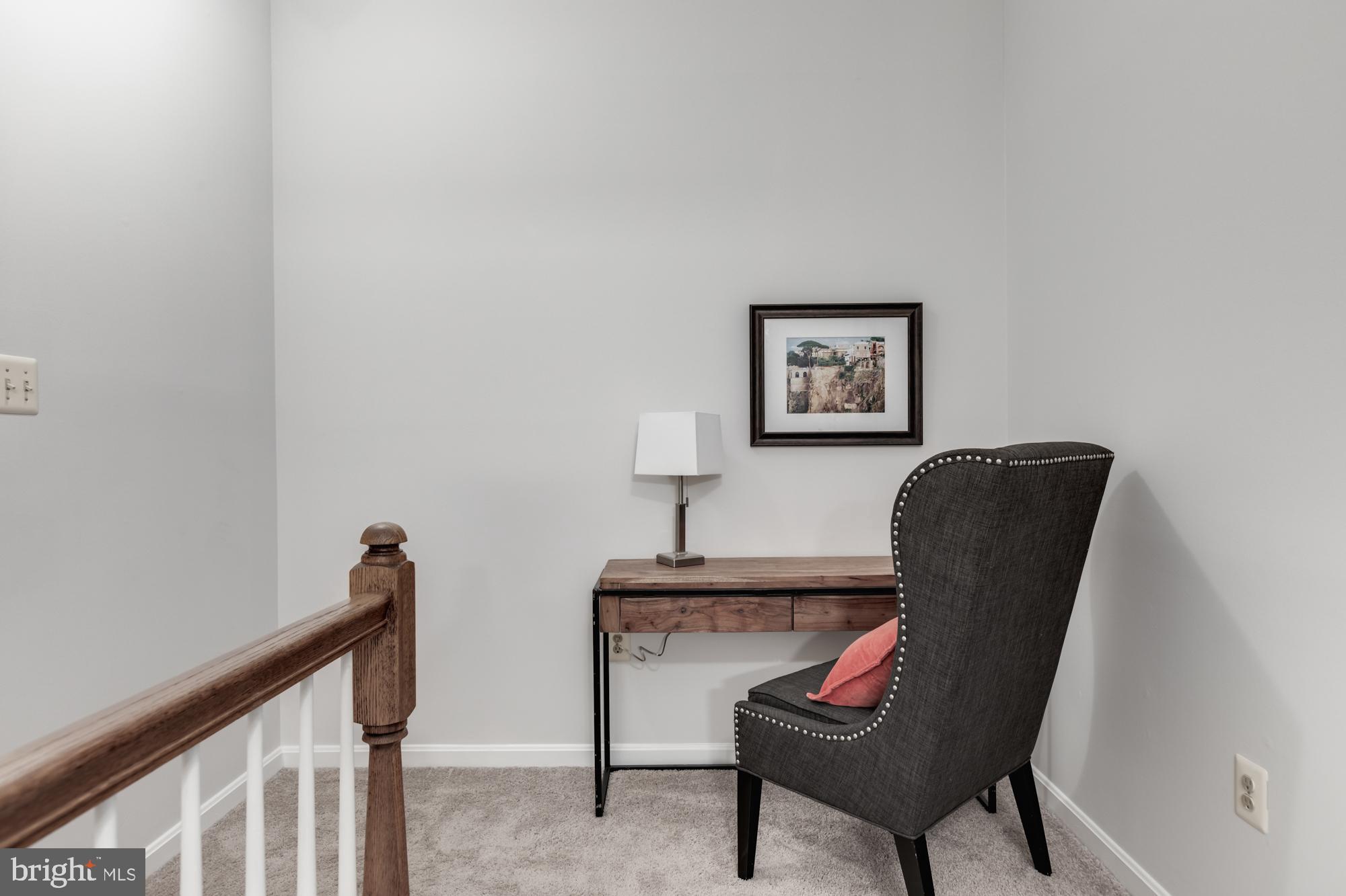 LIFESTYLE AT SULLY STATION - Residential