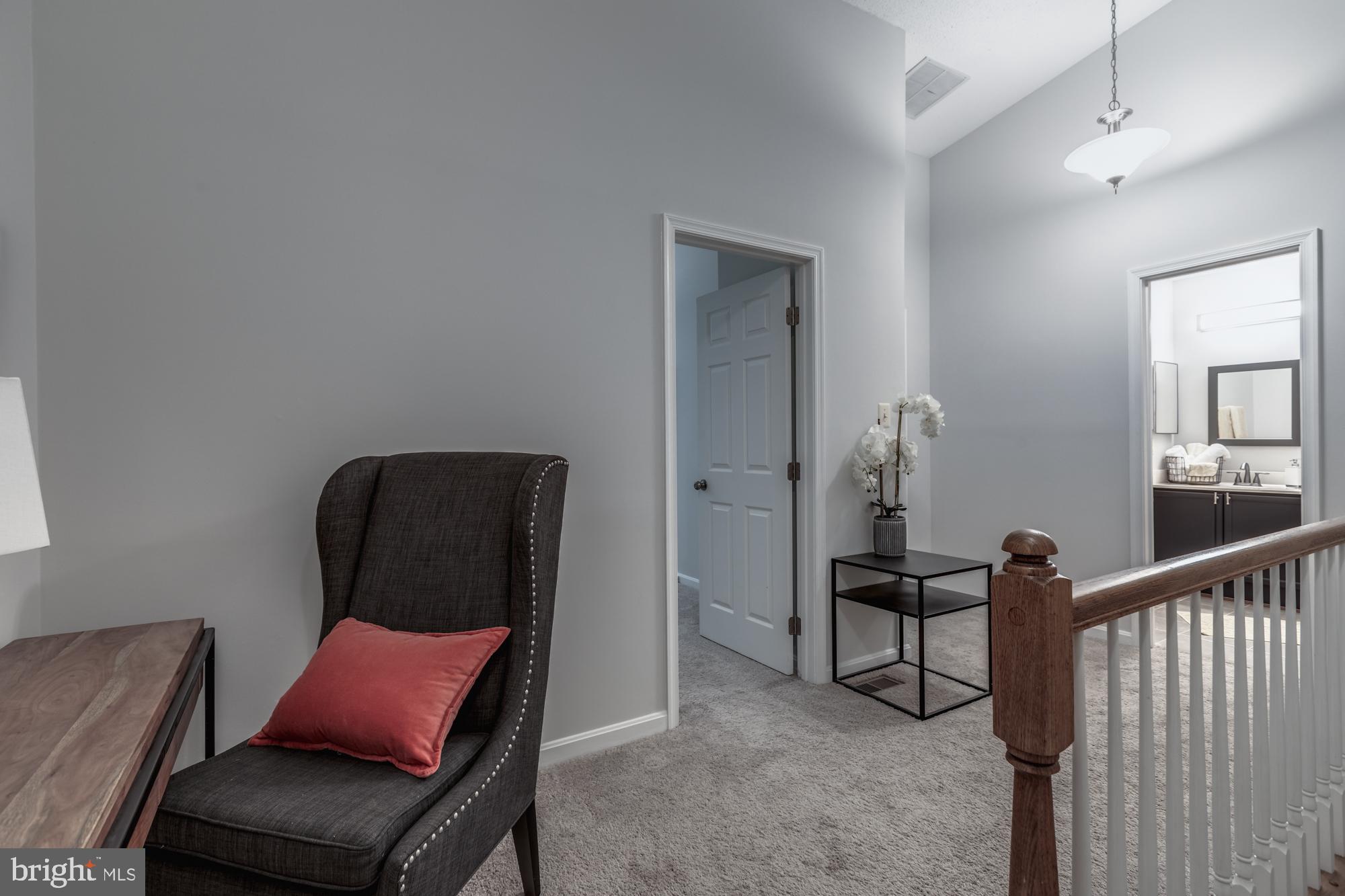 LIFESTYLE AT SULLY STATION - Residential
