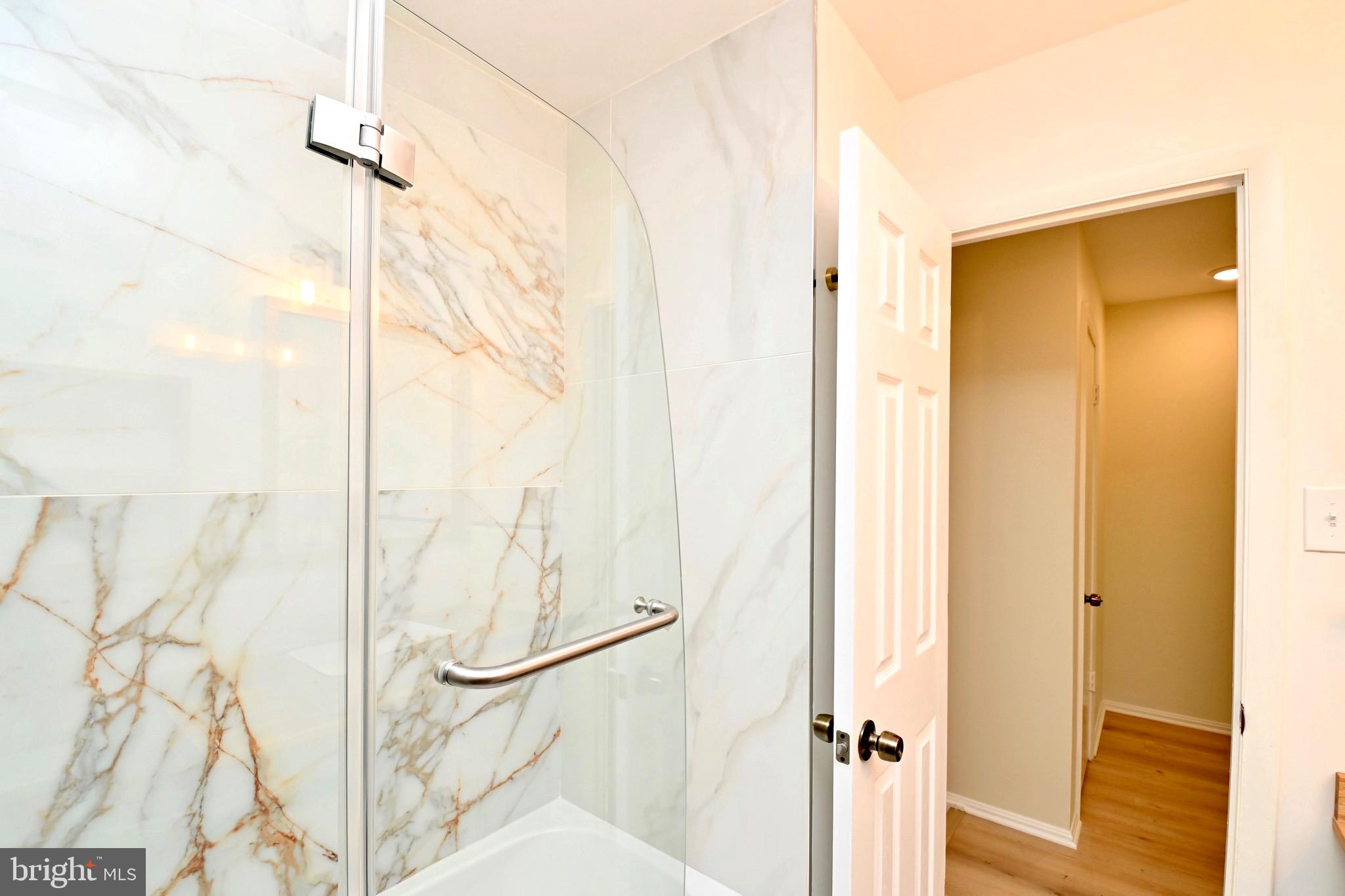 BRAMBLEWOOD - Residential Lease