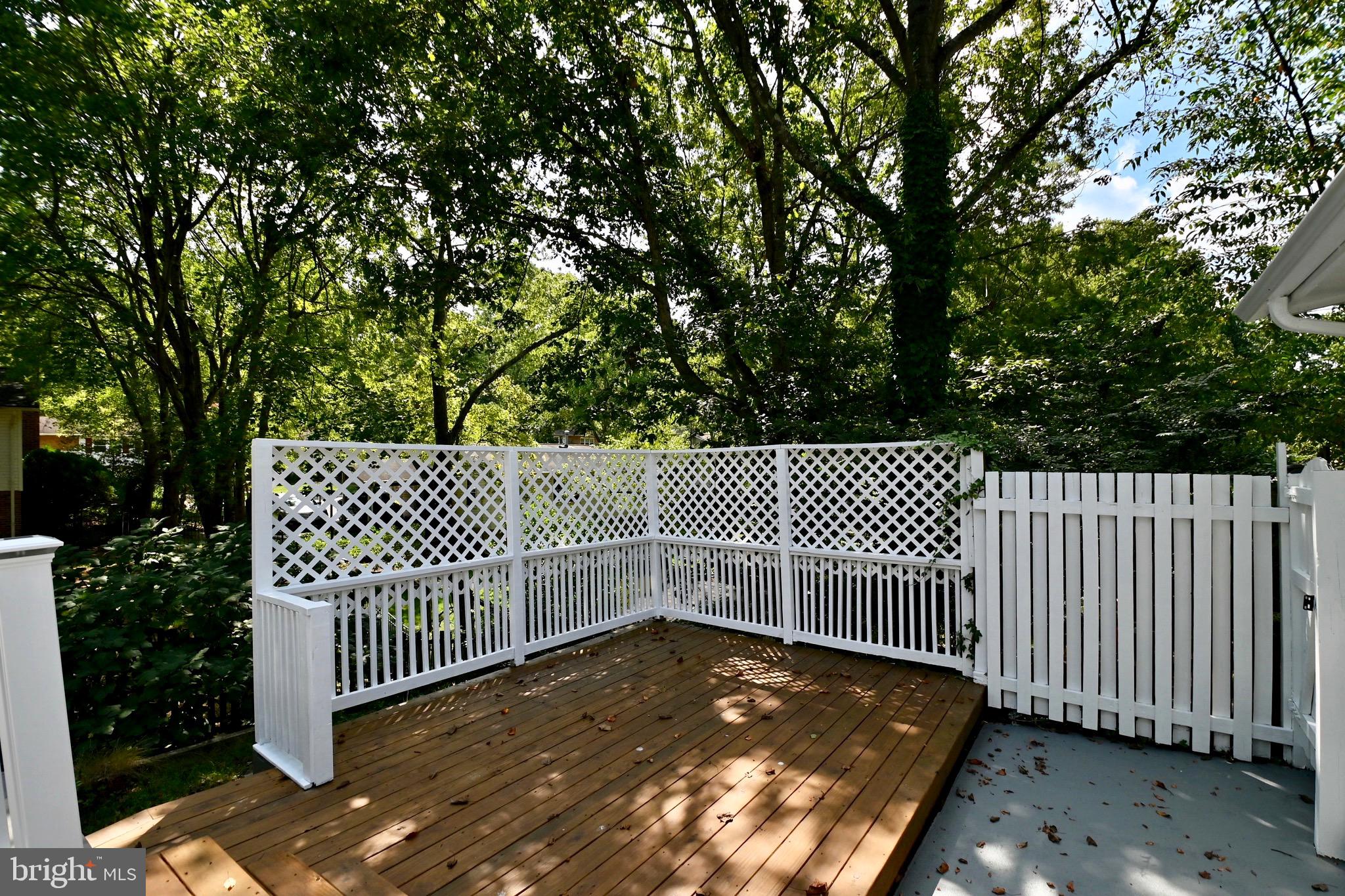 BRAMBLEWOOD - Residential Lease