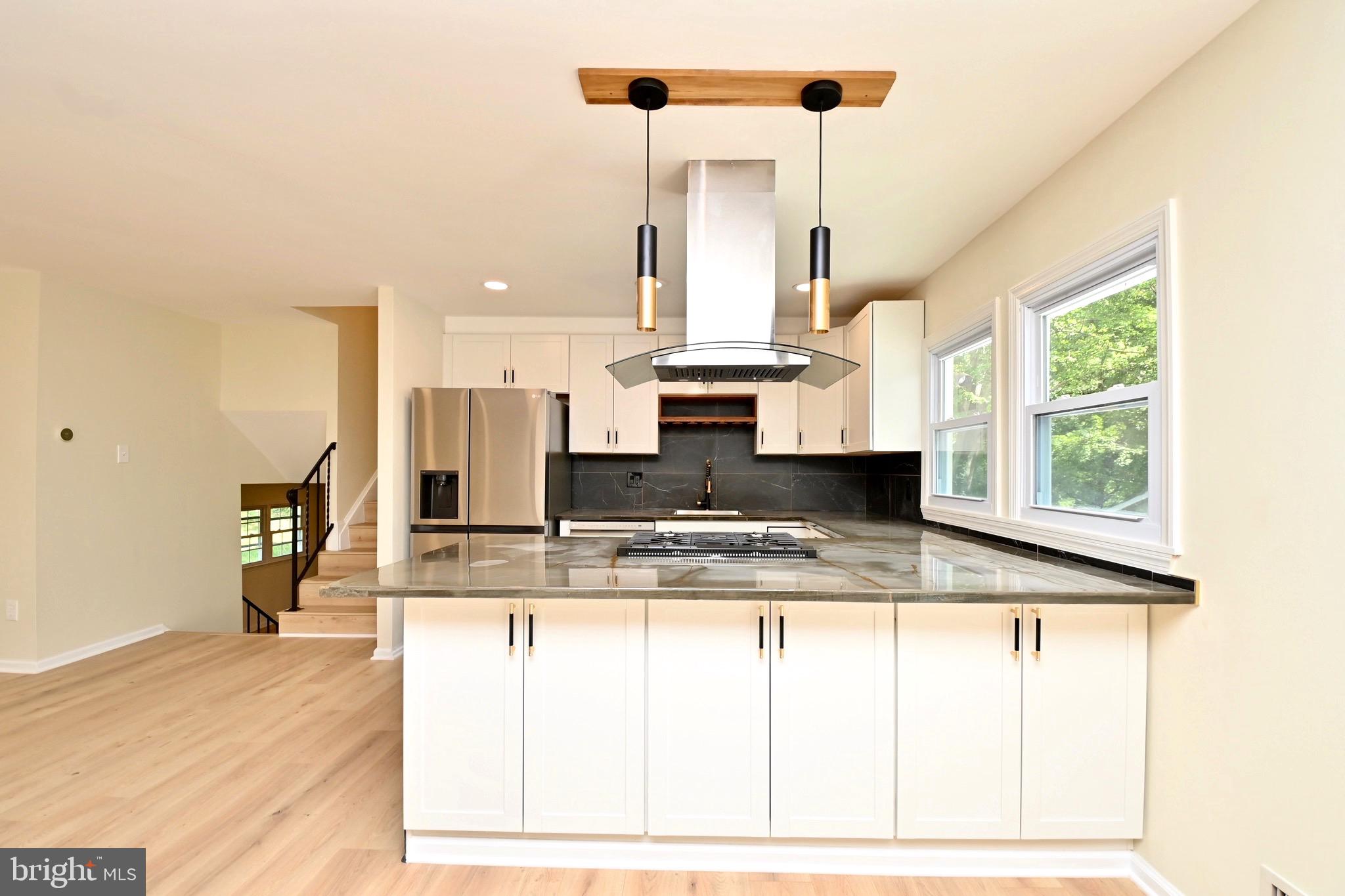 BRAMBLEWOOD - Residential Lease