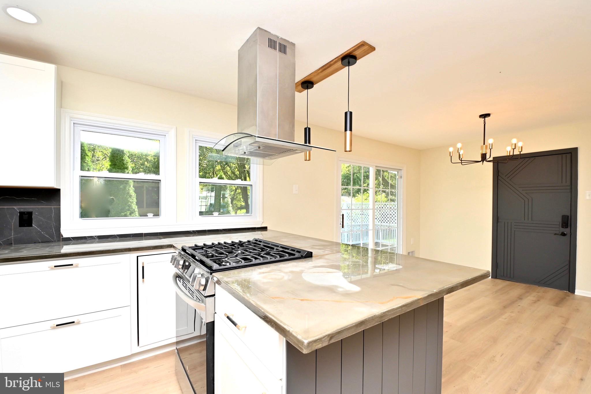 BRAMBLEWOOD - Residential Lease