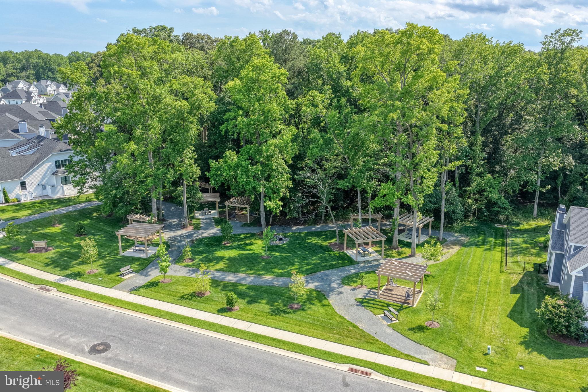 WELCHES POND - Residential