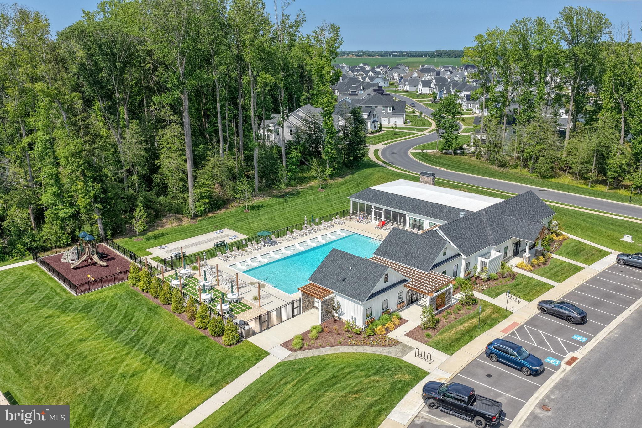 WELCHES POND - Residential