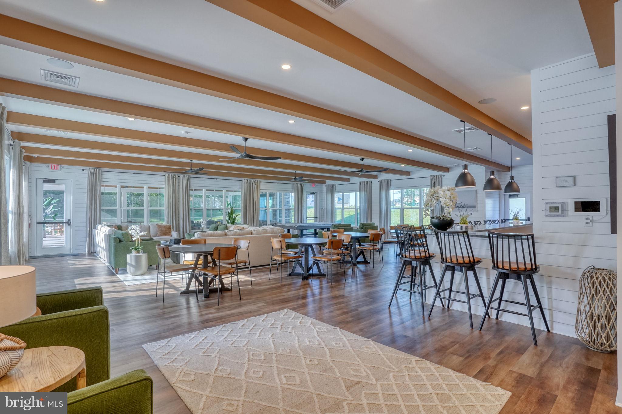 WELCHES POND - Residential
