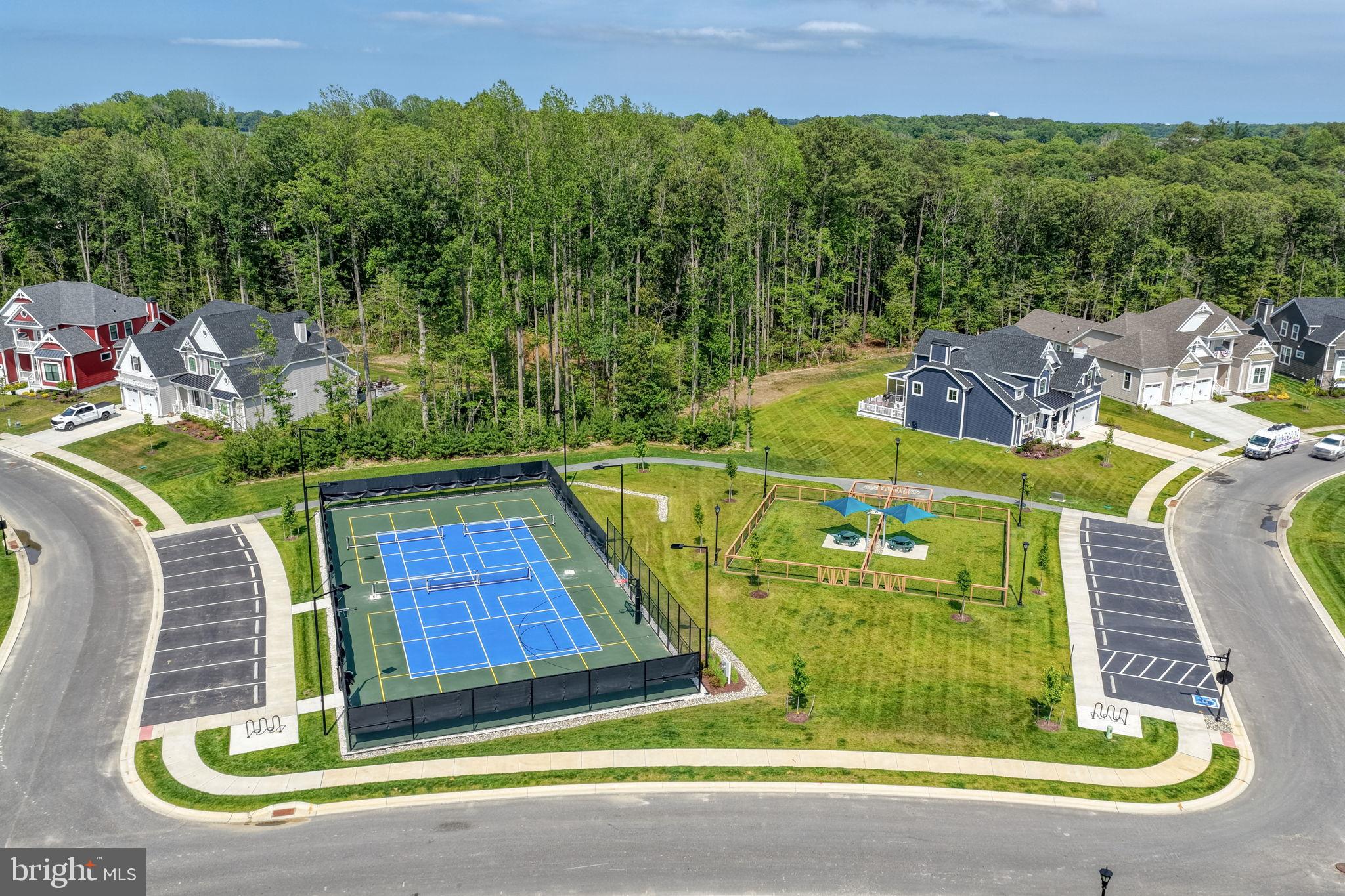 WELCHES POND - Residential