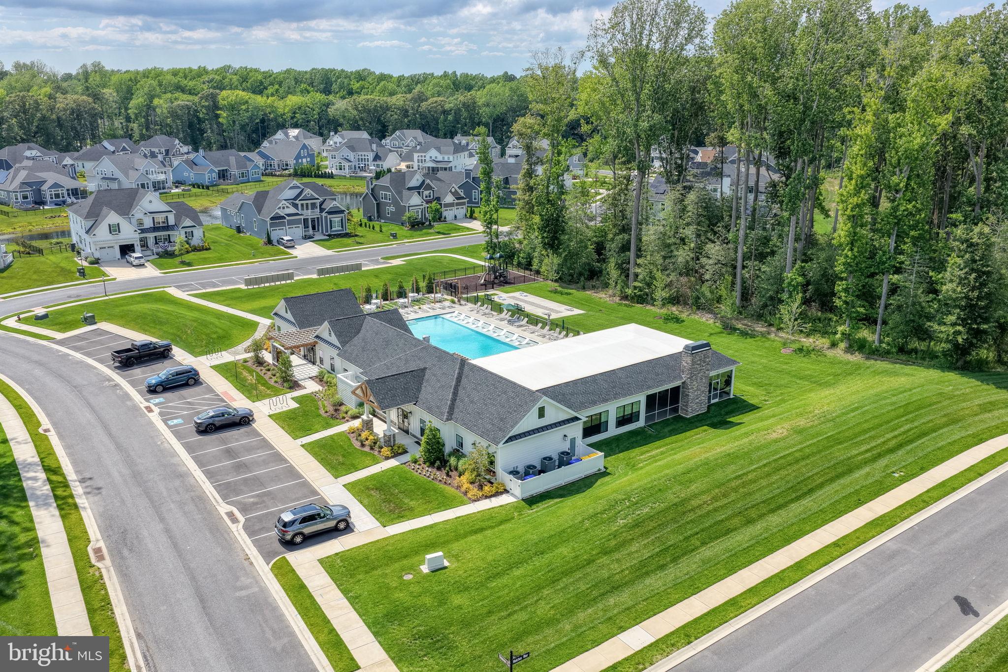 WELCHES POND - Residential