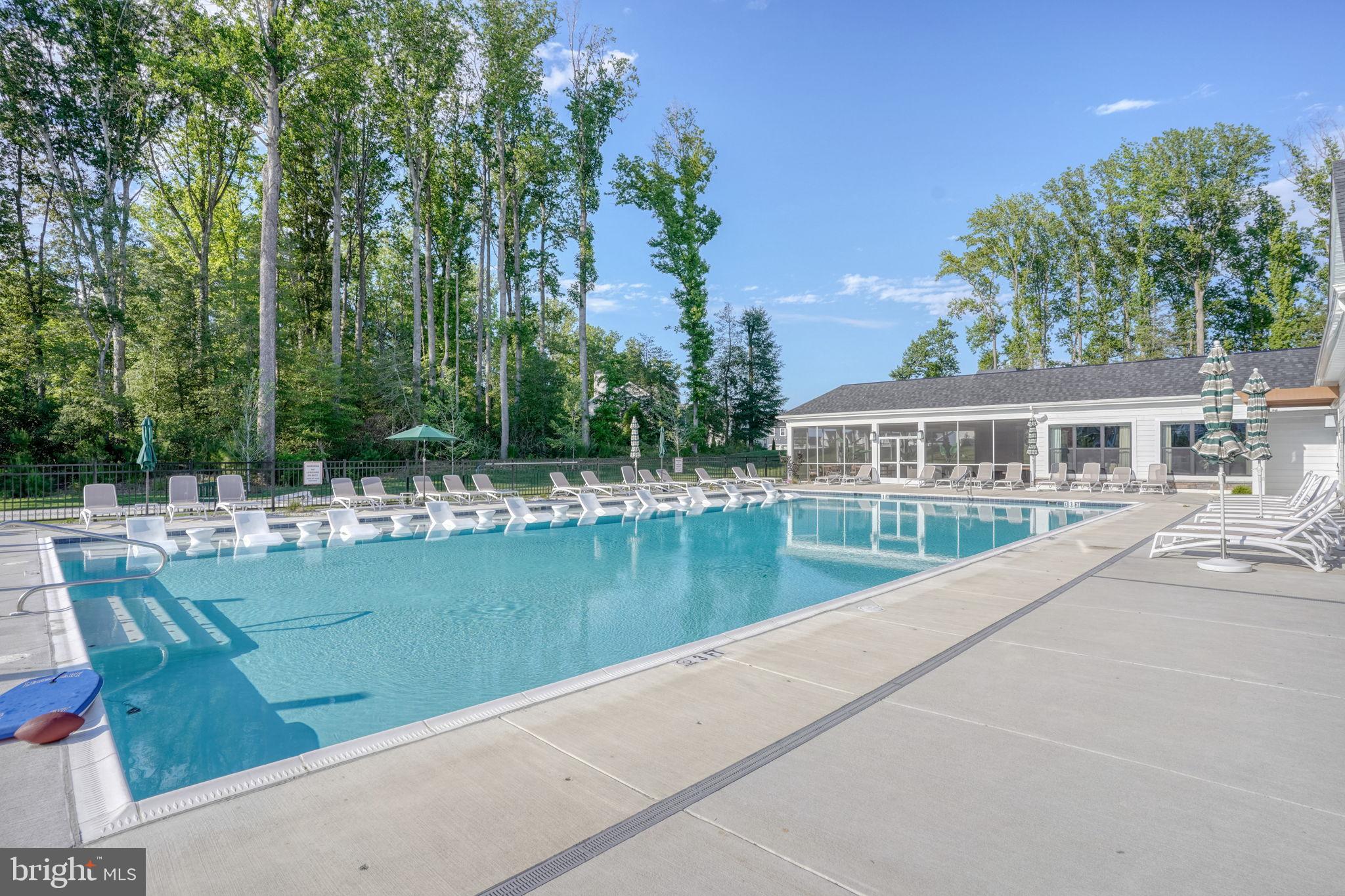 WELCHES POND - Residential