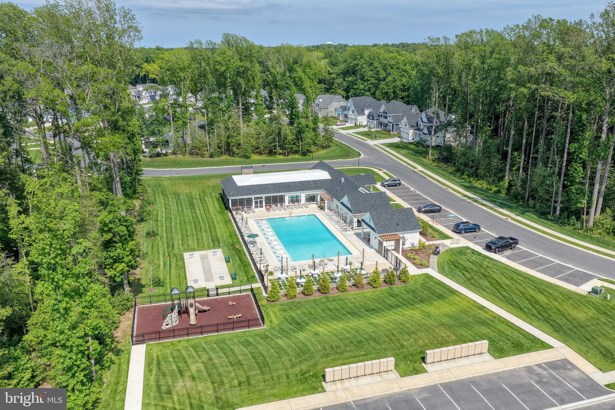 WELCHES POND - Residential