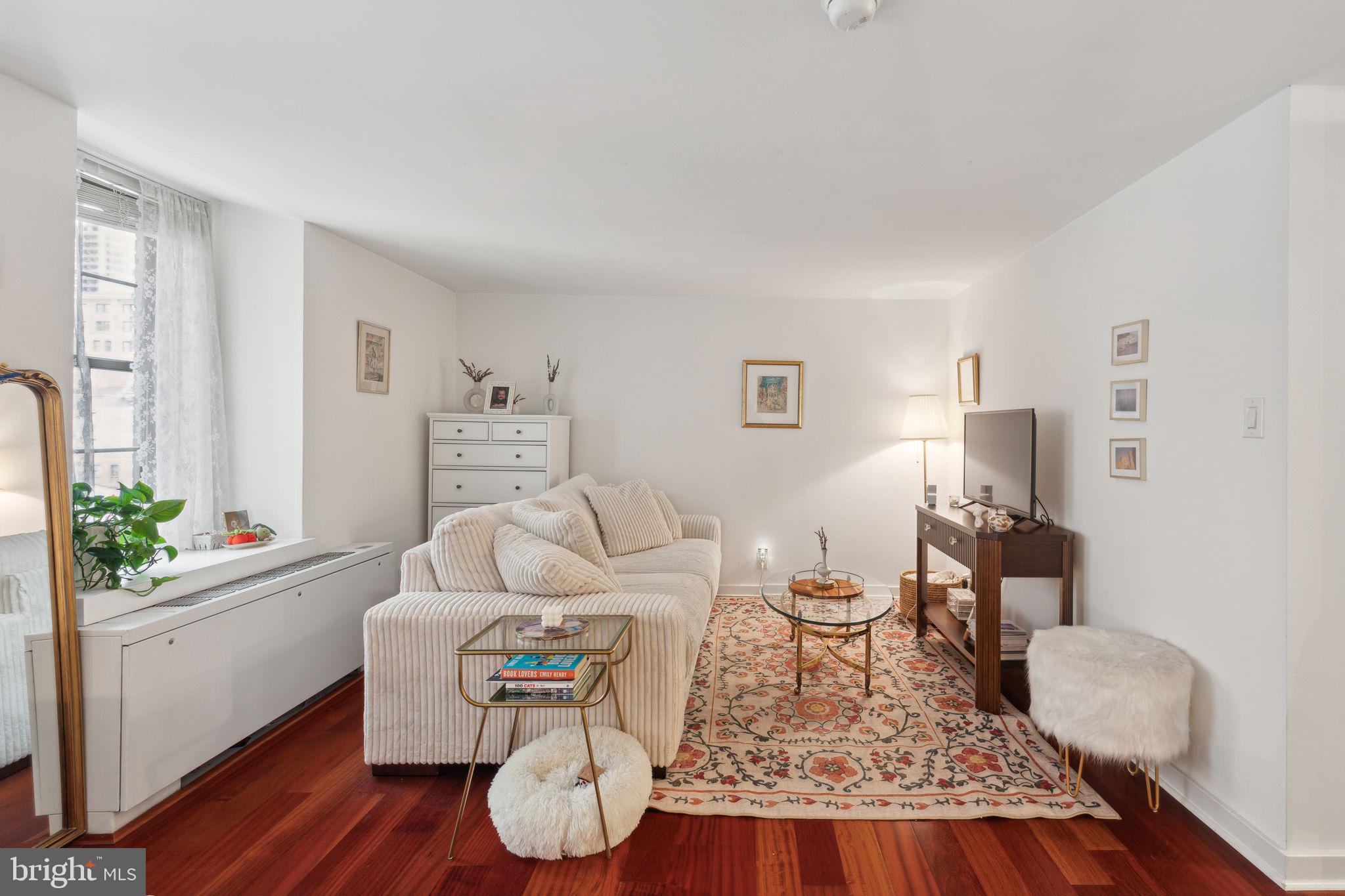 RITTENHOUSE SQUARE - Residential