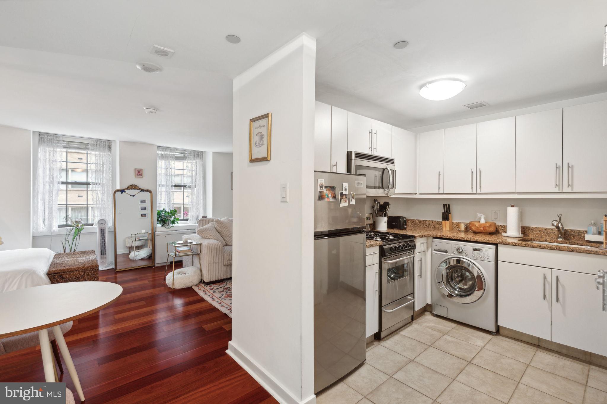 RITTENHOUSE SQUARE - Residential