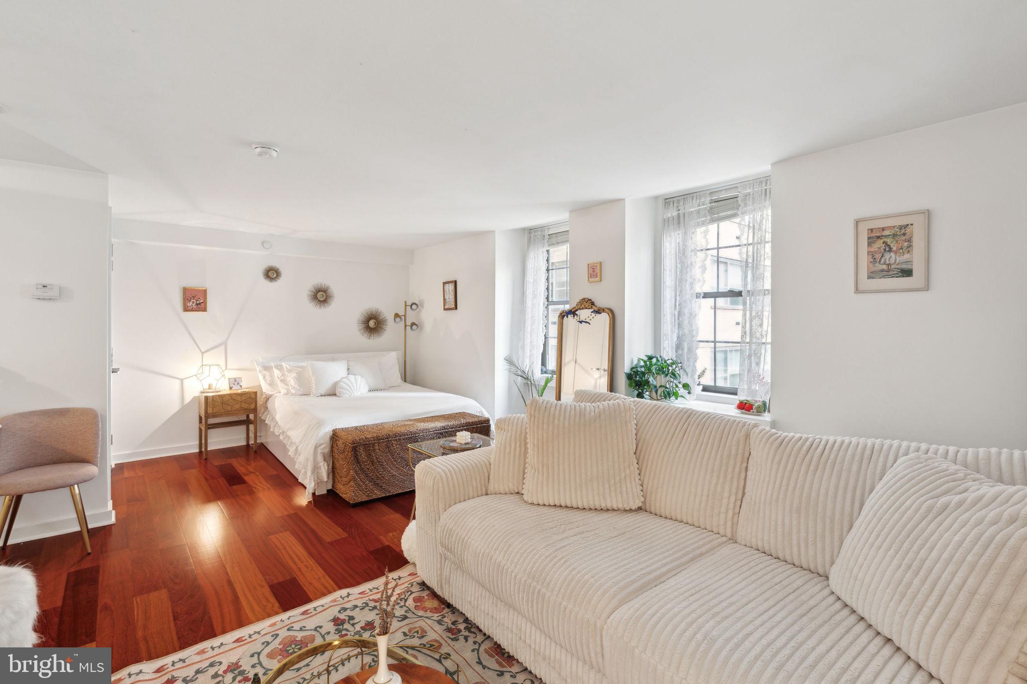 RITTENHOUSE SQUARE - Residential