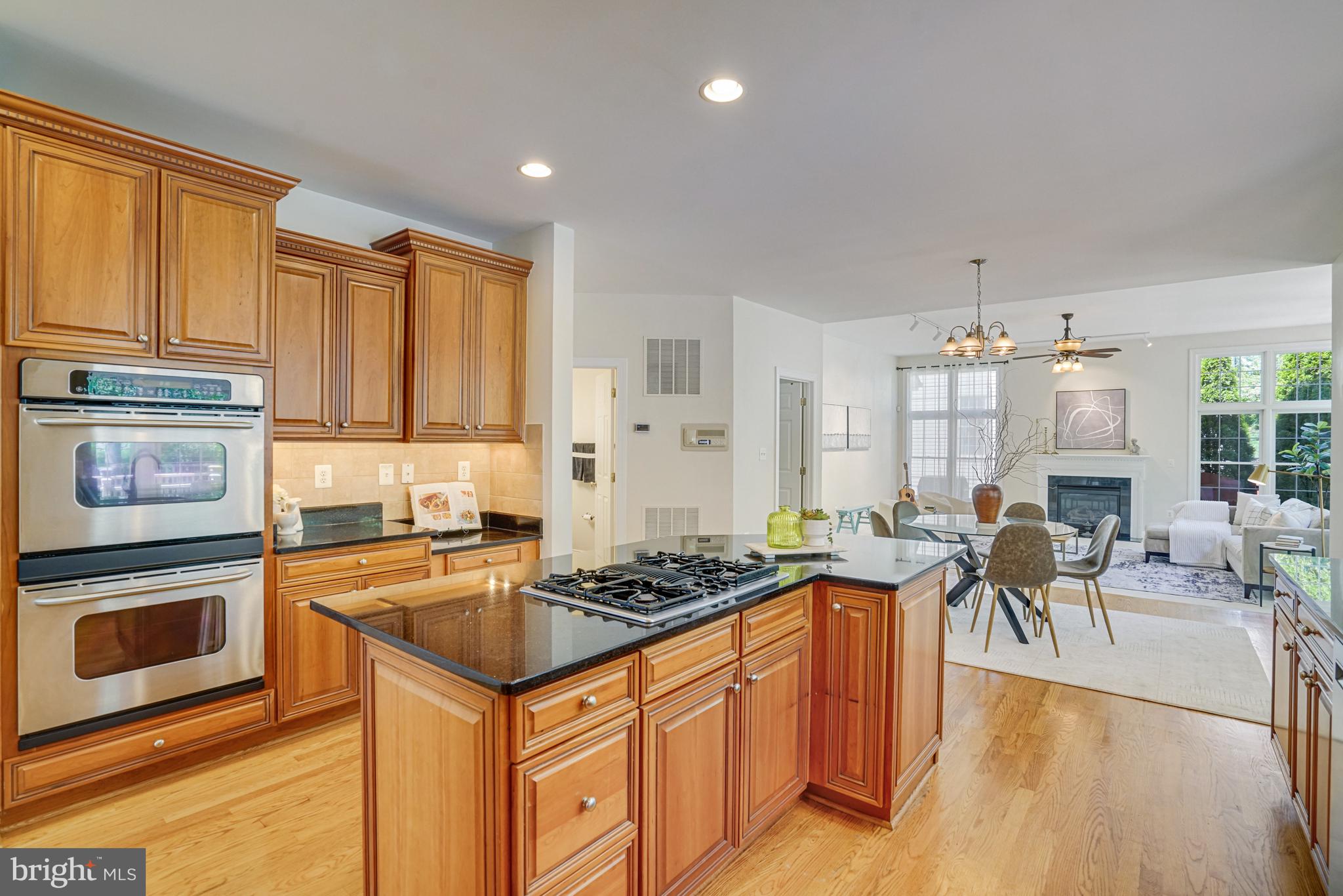 WINSTEAD MANOR - Residential