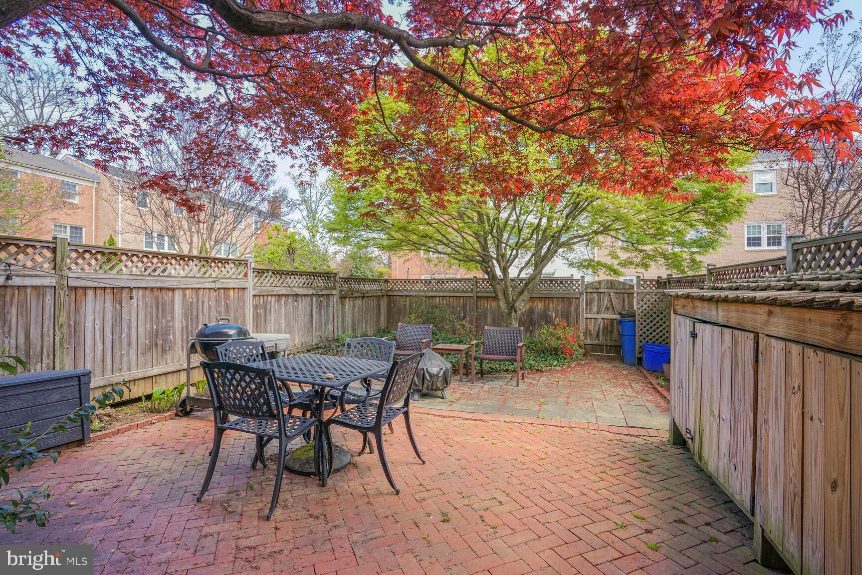 STONELEIGH - Residential