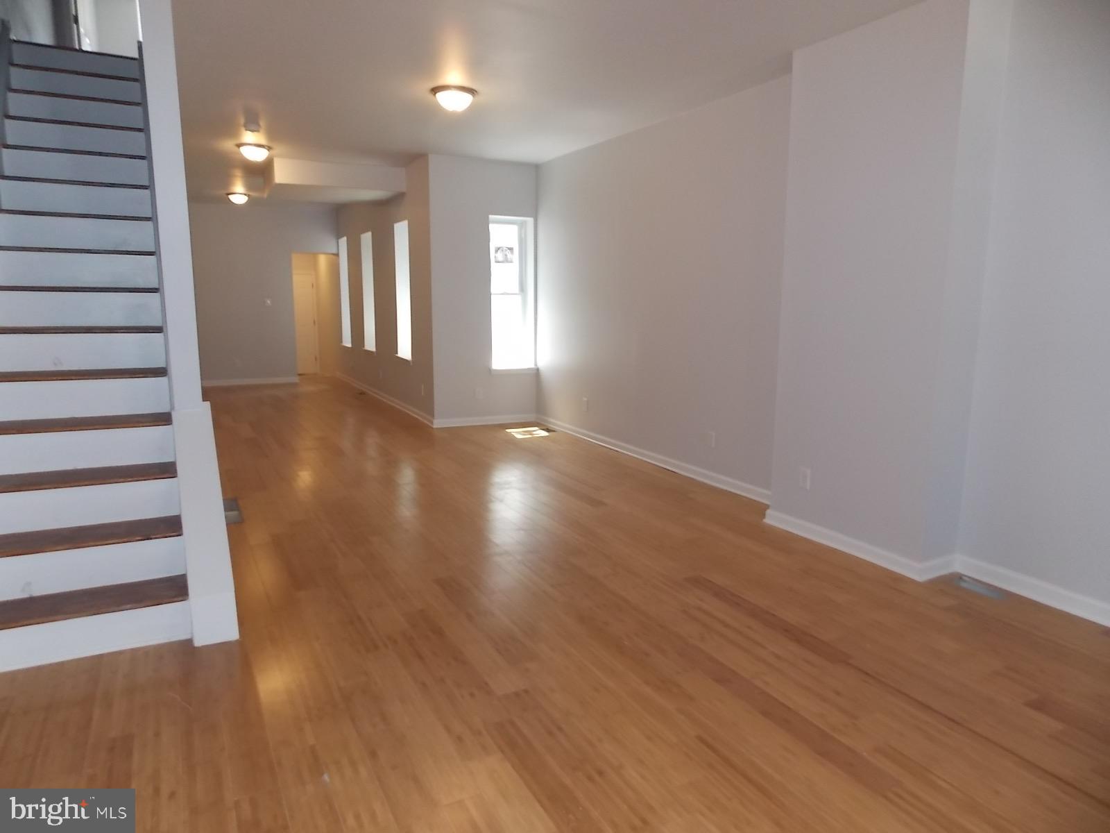 MANTUA - Residential