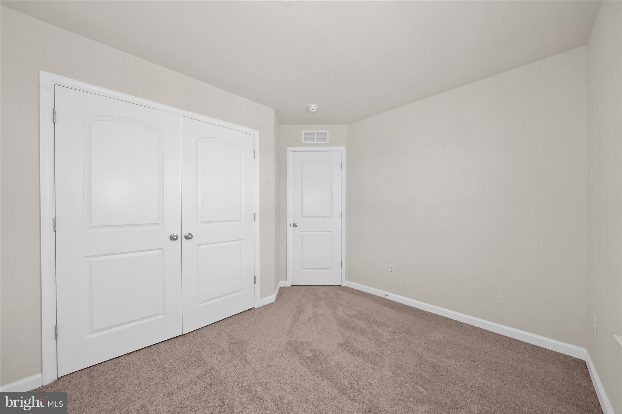 HYETTS CROSSING - Residential