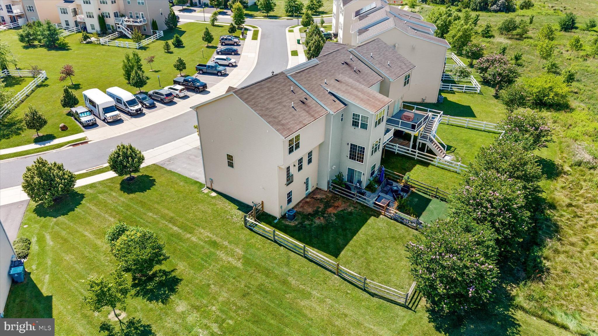 HYETTS CROSSING - Residential