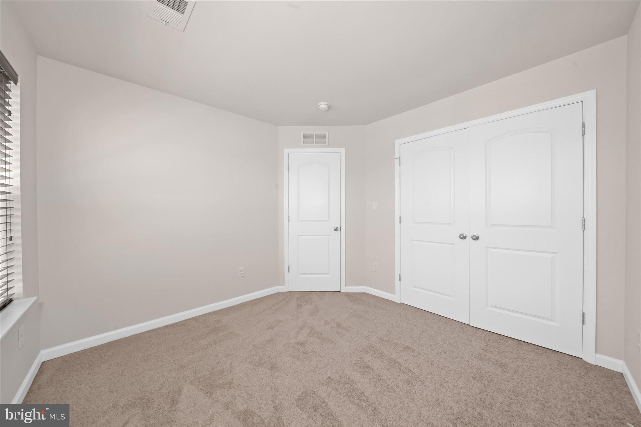 HYETTS CROSSING - Residential