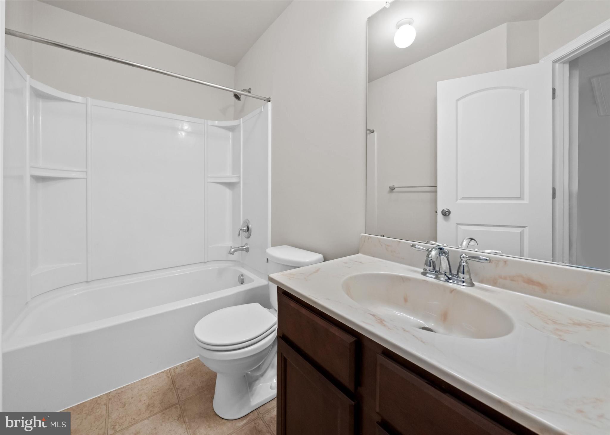 HYETTS CROSSING - Residential