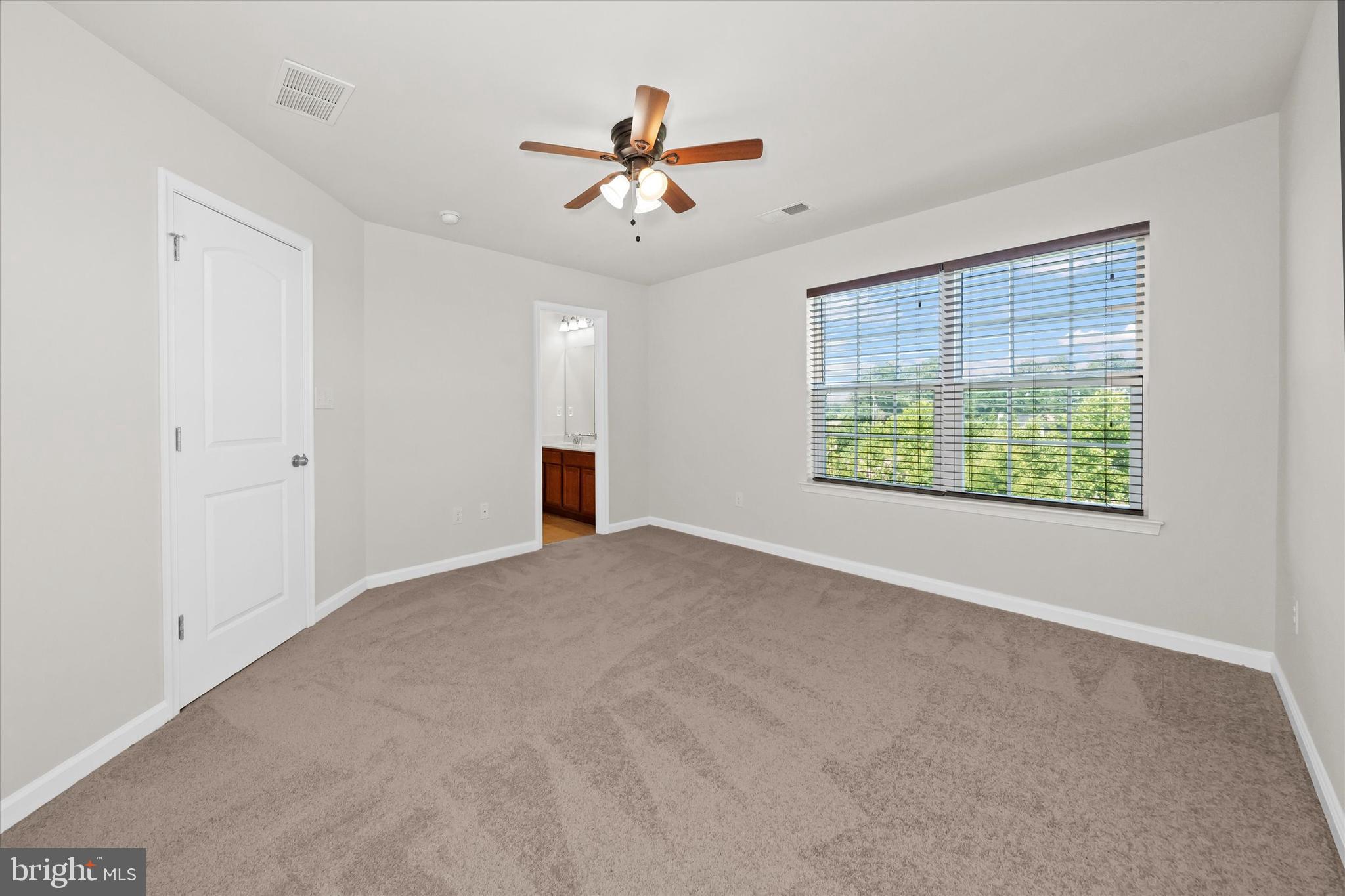 HYETTS CROSSING - Residential