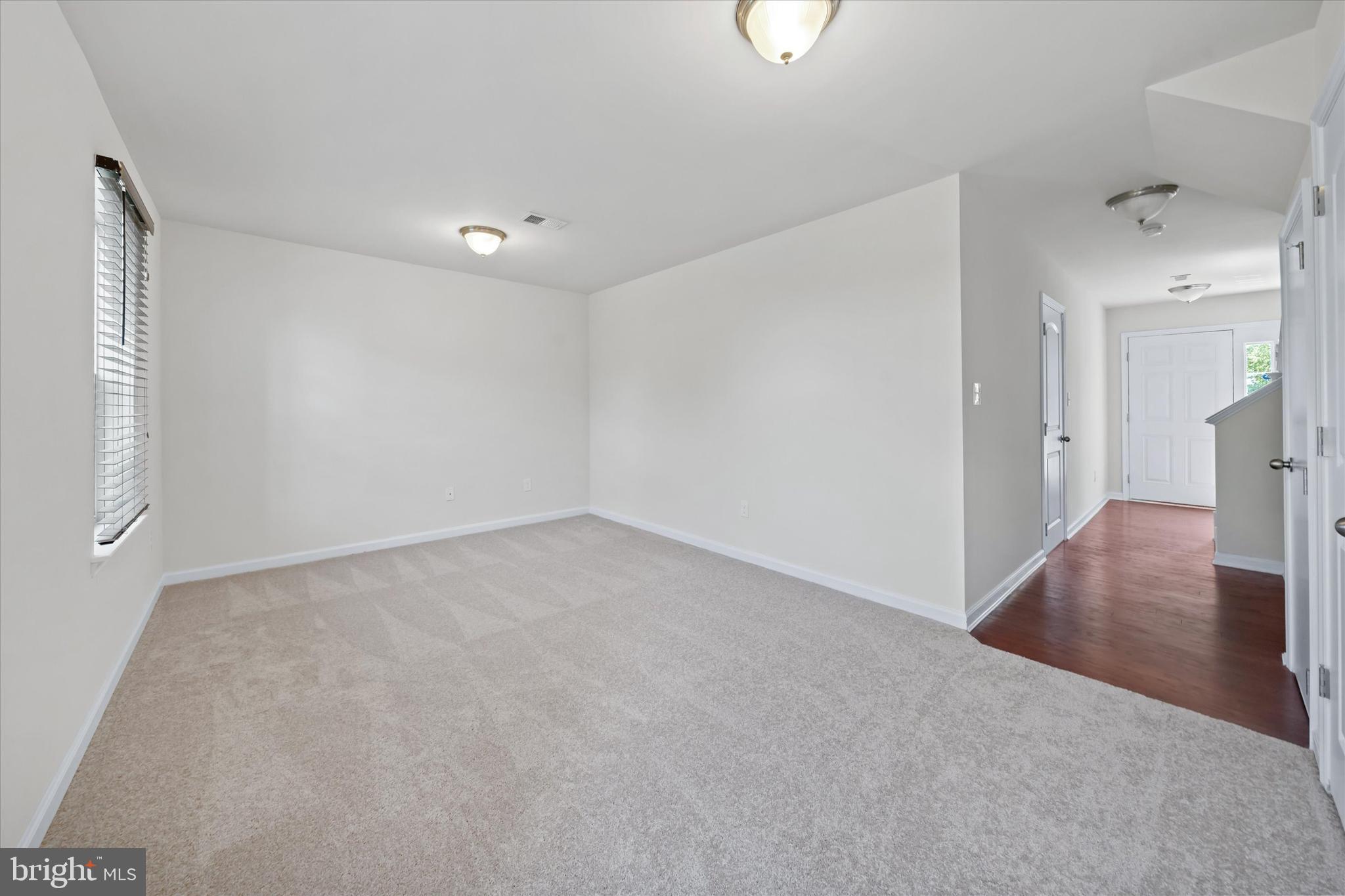 HYETTS CROSSING - Residential