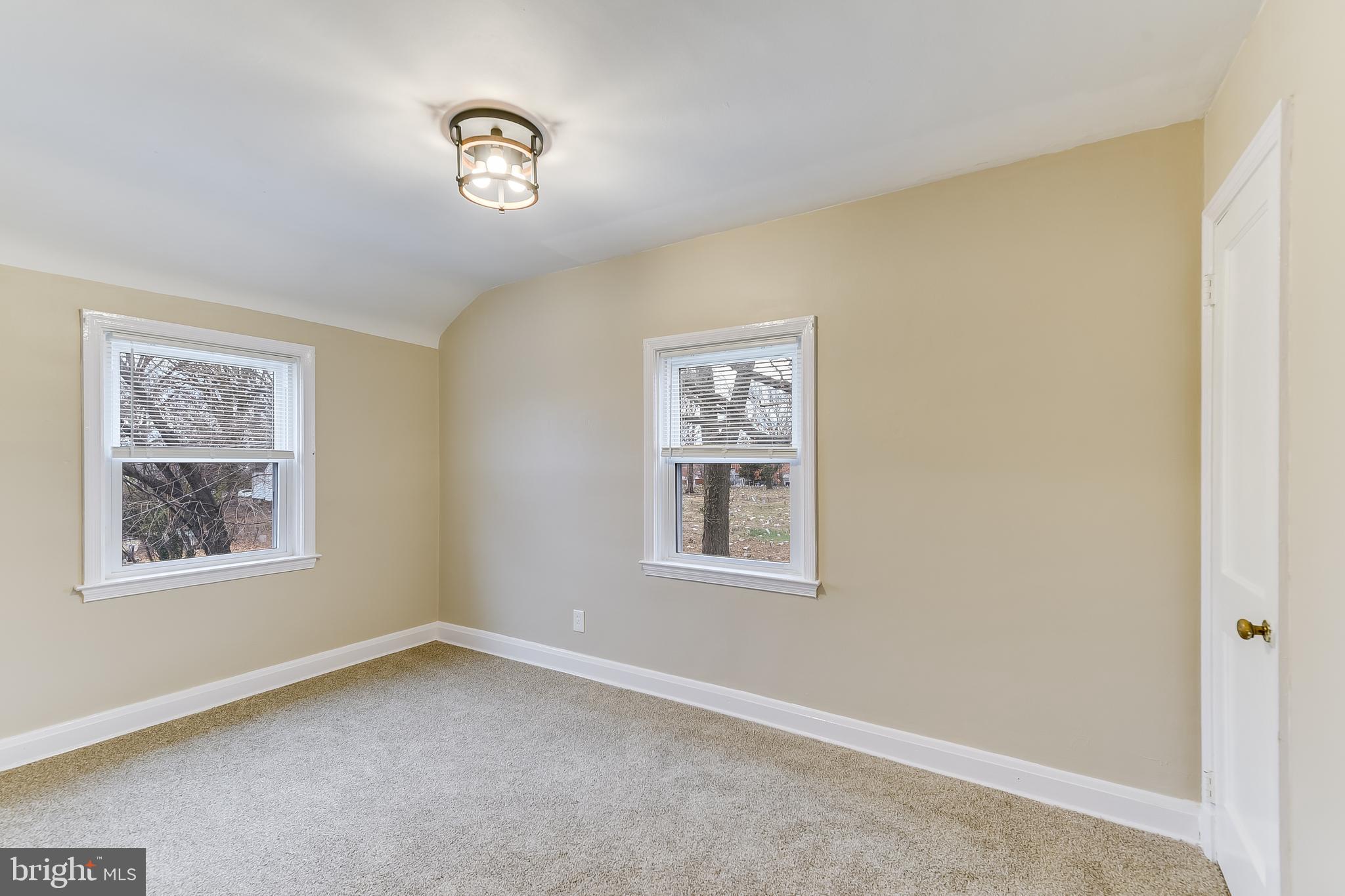 RIDGELEIGH - Residential