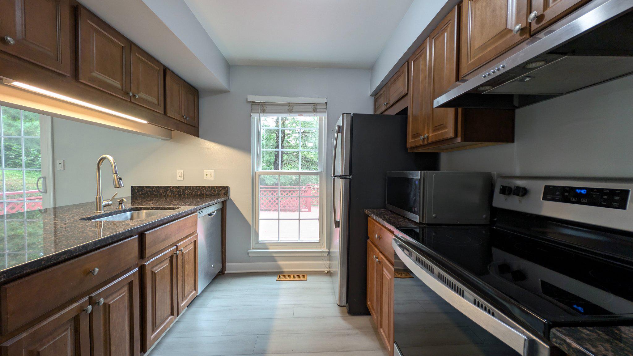 GUNNERS VIEW - Residential Lease