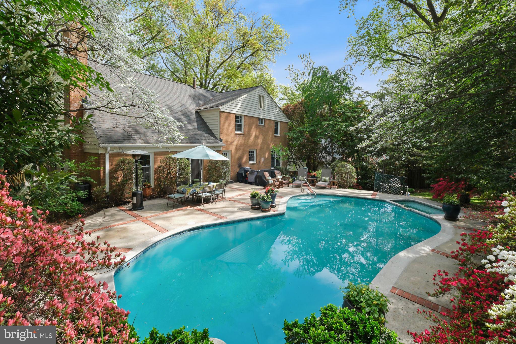 OLD FARM - Residential