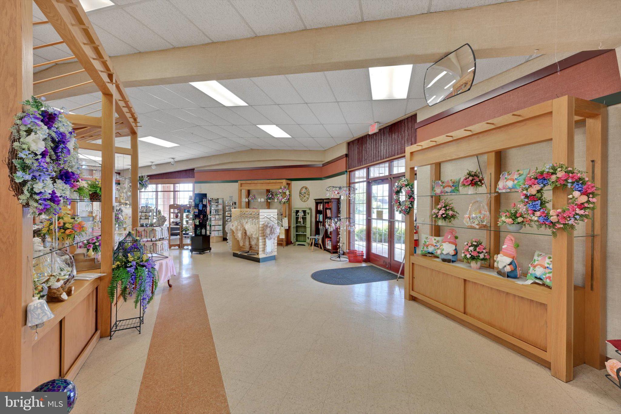 MYERSTOWN/LEBANON - Commercial Sale