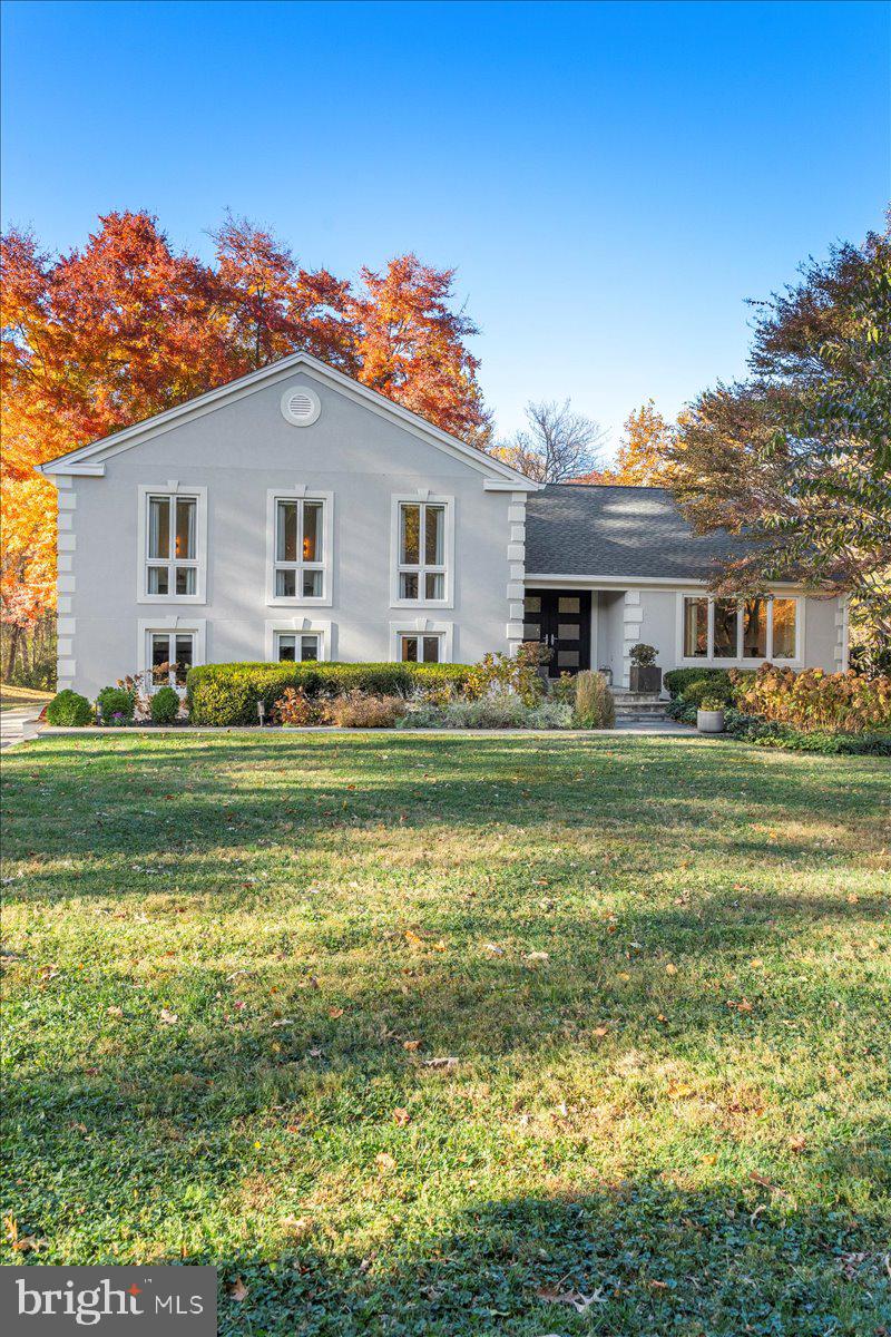POTOMAC OUTSIDE - Residential