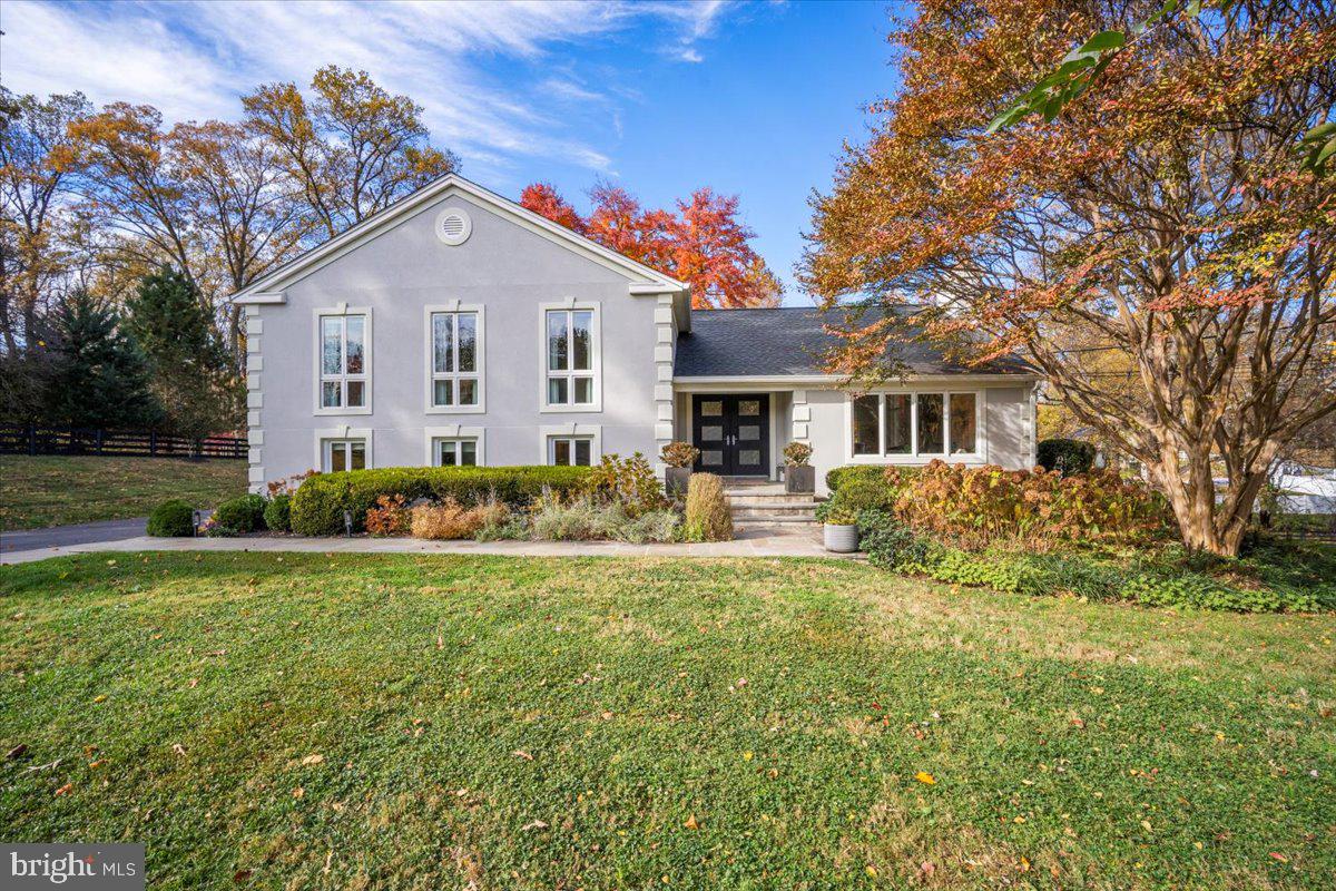 POTOMAC OUTSIDE - Residential
