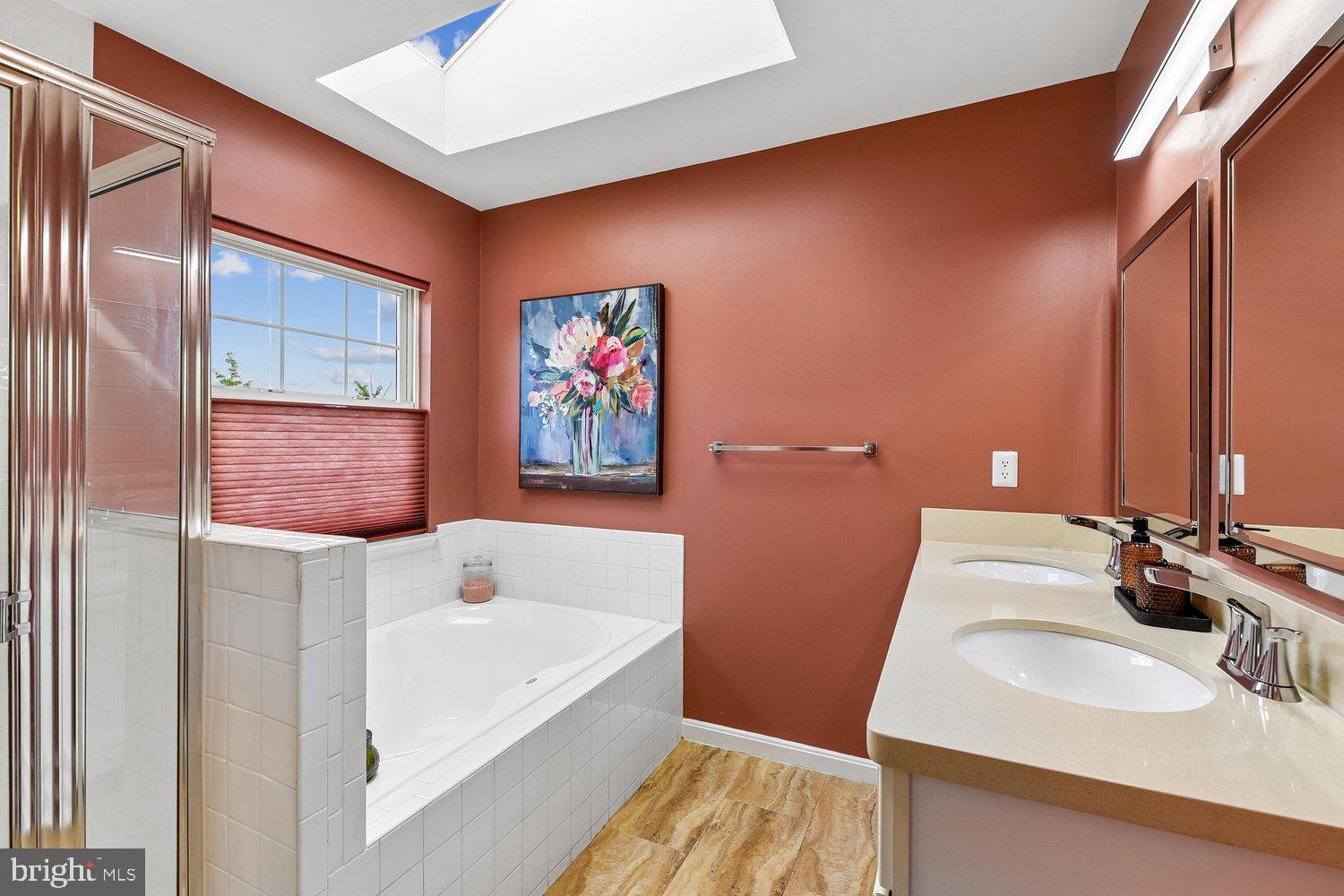 CROFTON FARMS - Residential