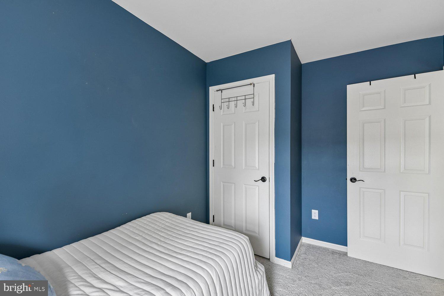 CROFTON FARMS - Residential