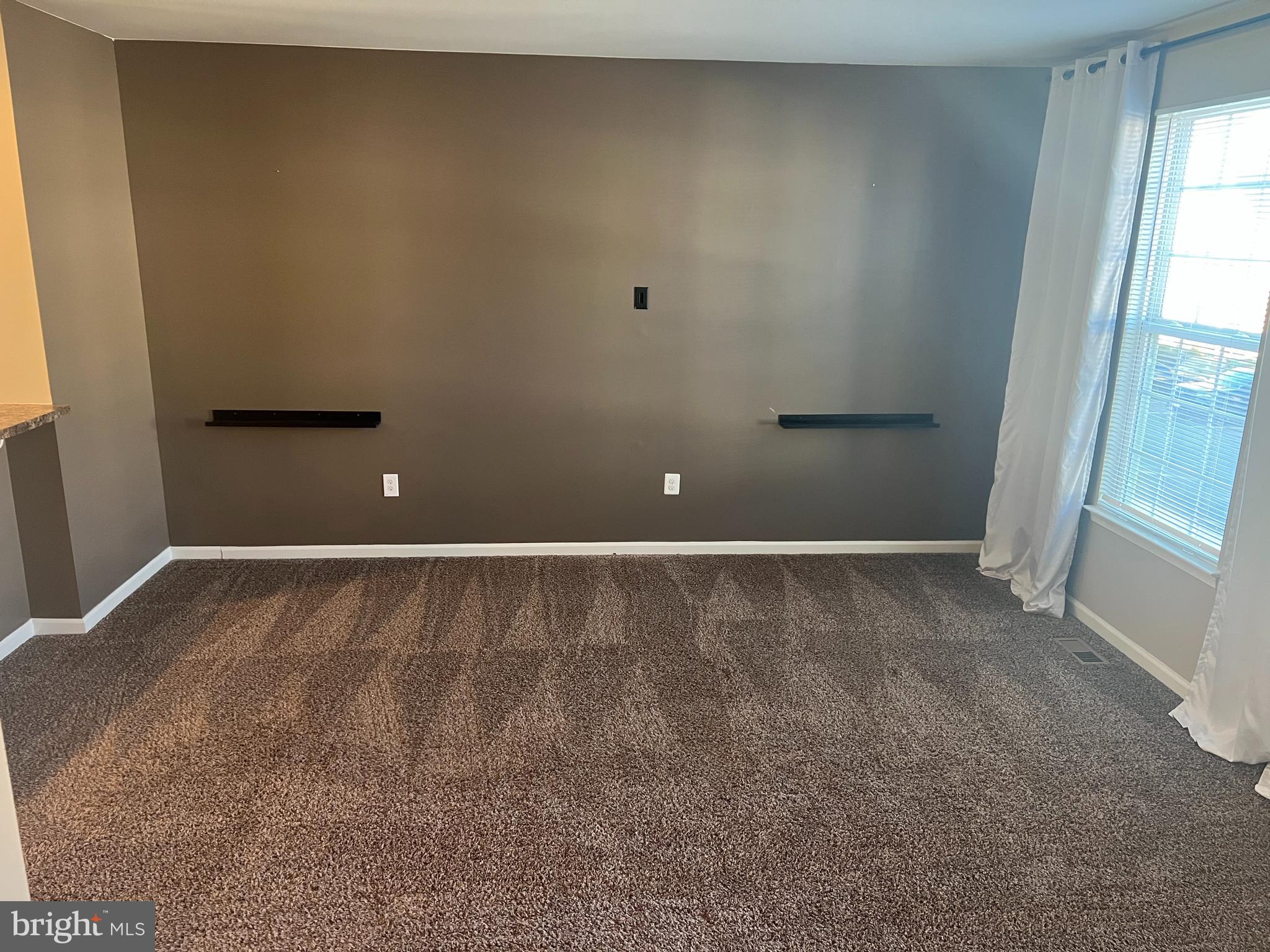 RAPPAHANNOCK LANDING - Residential Lease