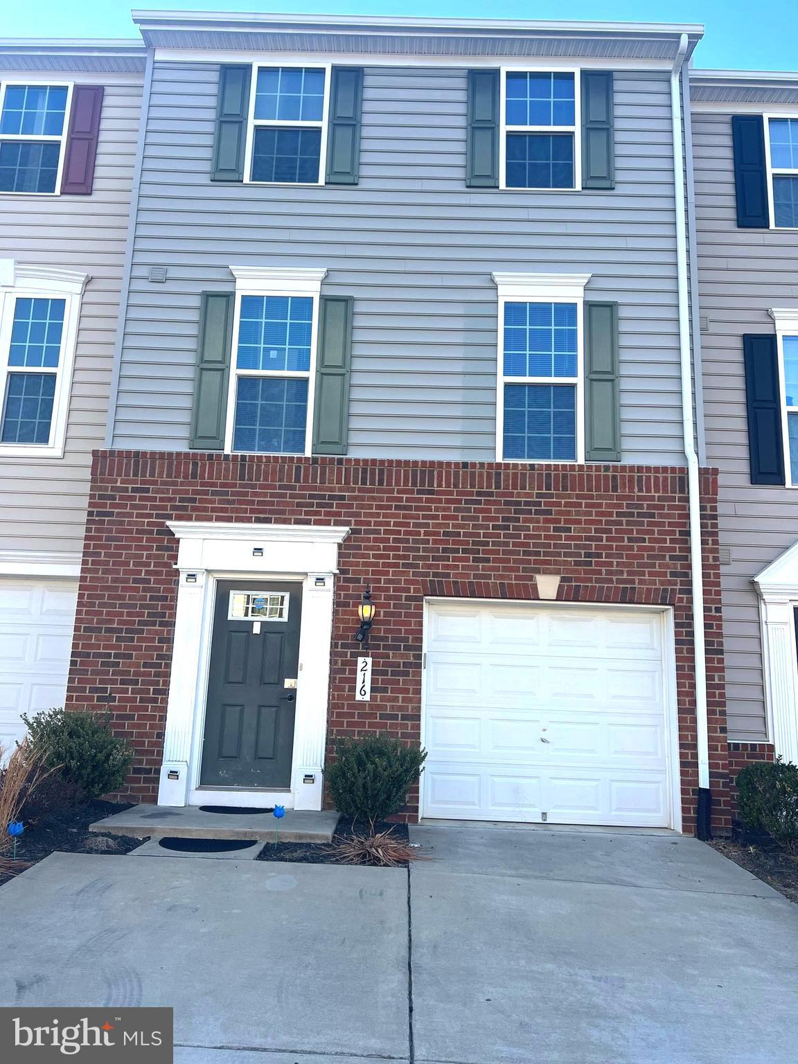 PRICE REDUCED TO RENT FAST, Ready to  move in very nice 3 Level town house in a newer community, 4 bedrooms, 3.5 bath, one bedroom and full bath on main entry level, one car garage, kitchen with huge - island, open floor plan, Family Room, Built-In Microwave, Dishwasher, Disposal, washer and Dryer, Exhaust Fan, Oven/Range - Gas, Double door Refrigerator, Water Heater, Smoke Detector, Recessed Lighting,