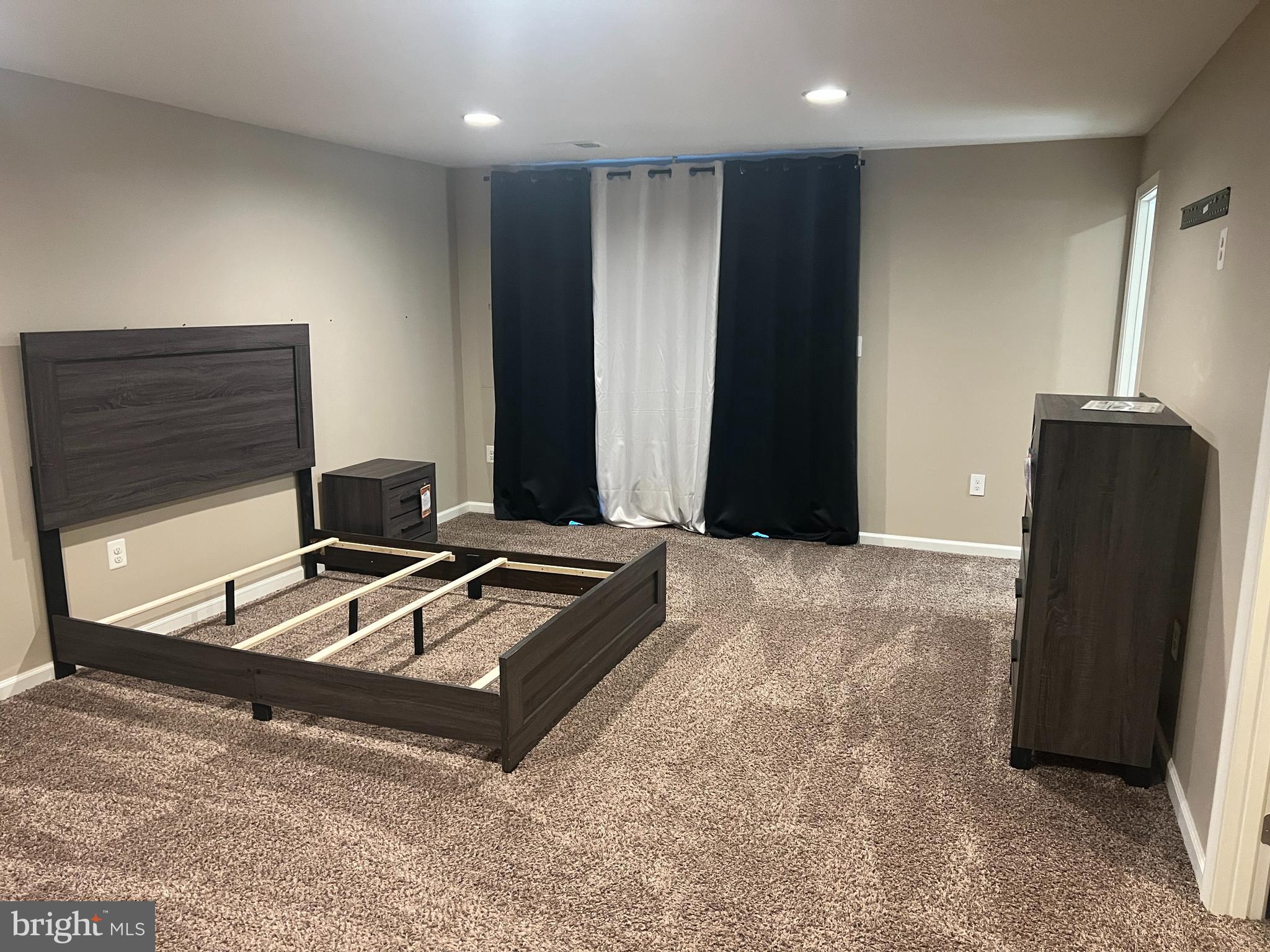 RAPPAHANNOCK LANDING - Residential Lease
