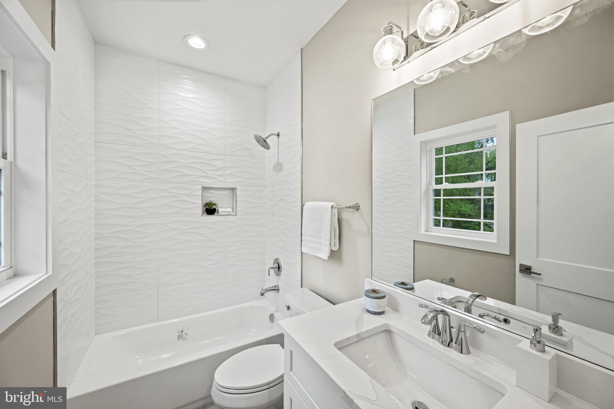 PLEASANT RIDGE - Residential