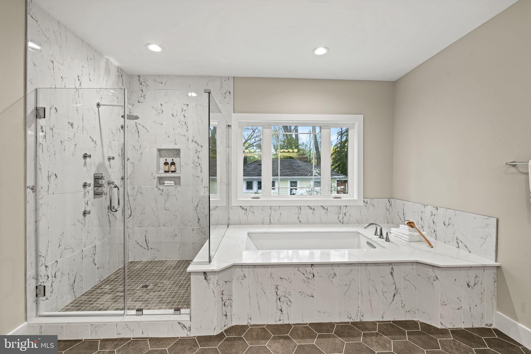 PLEASANT RIDGE - Residential
