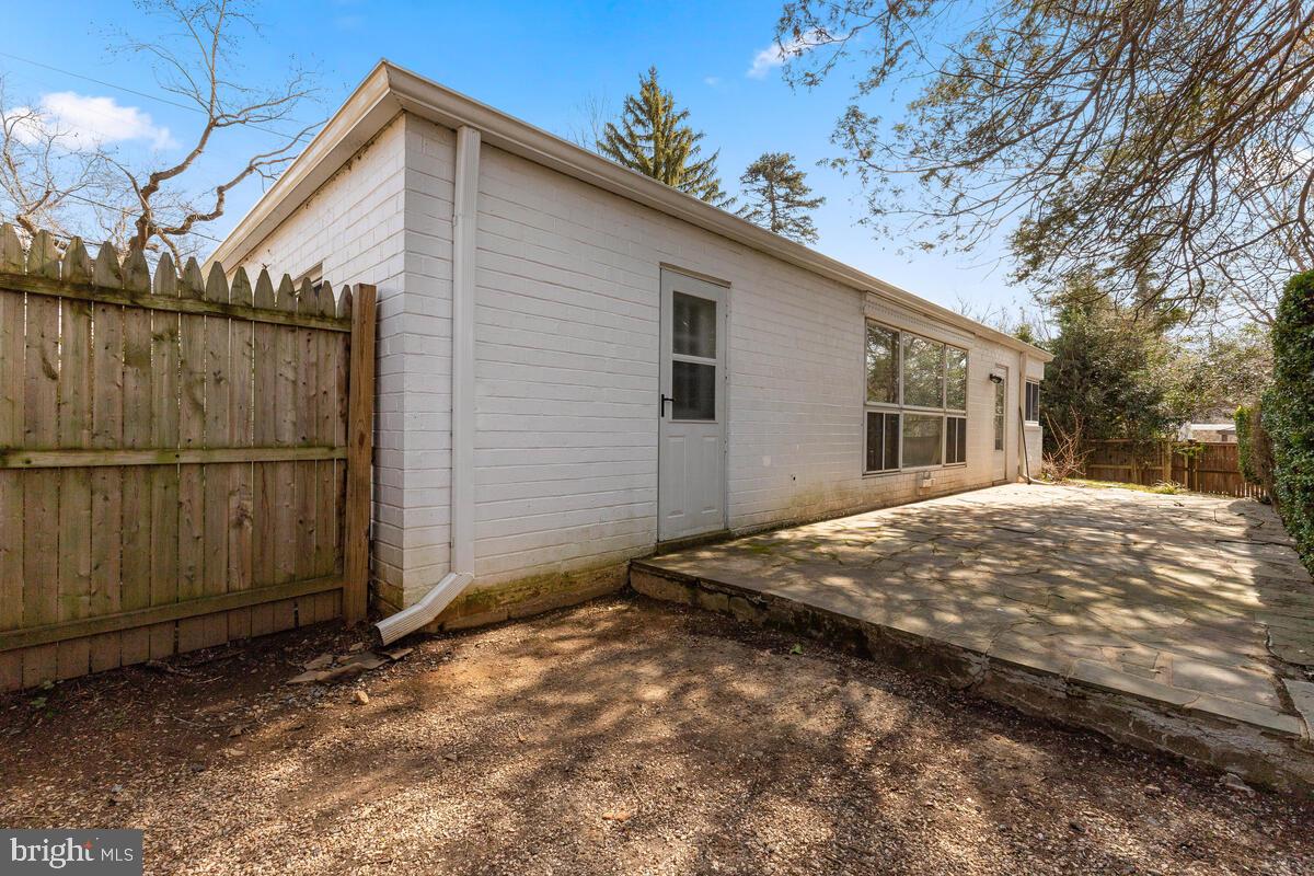 ROCK CREEK KNOLLS - Residential