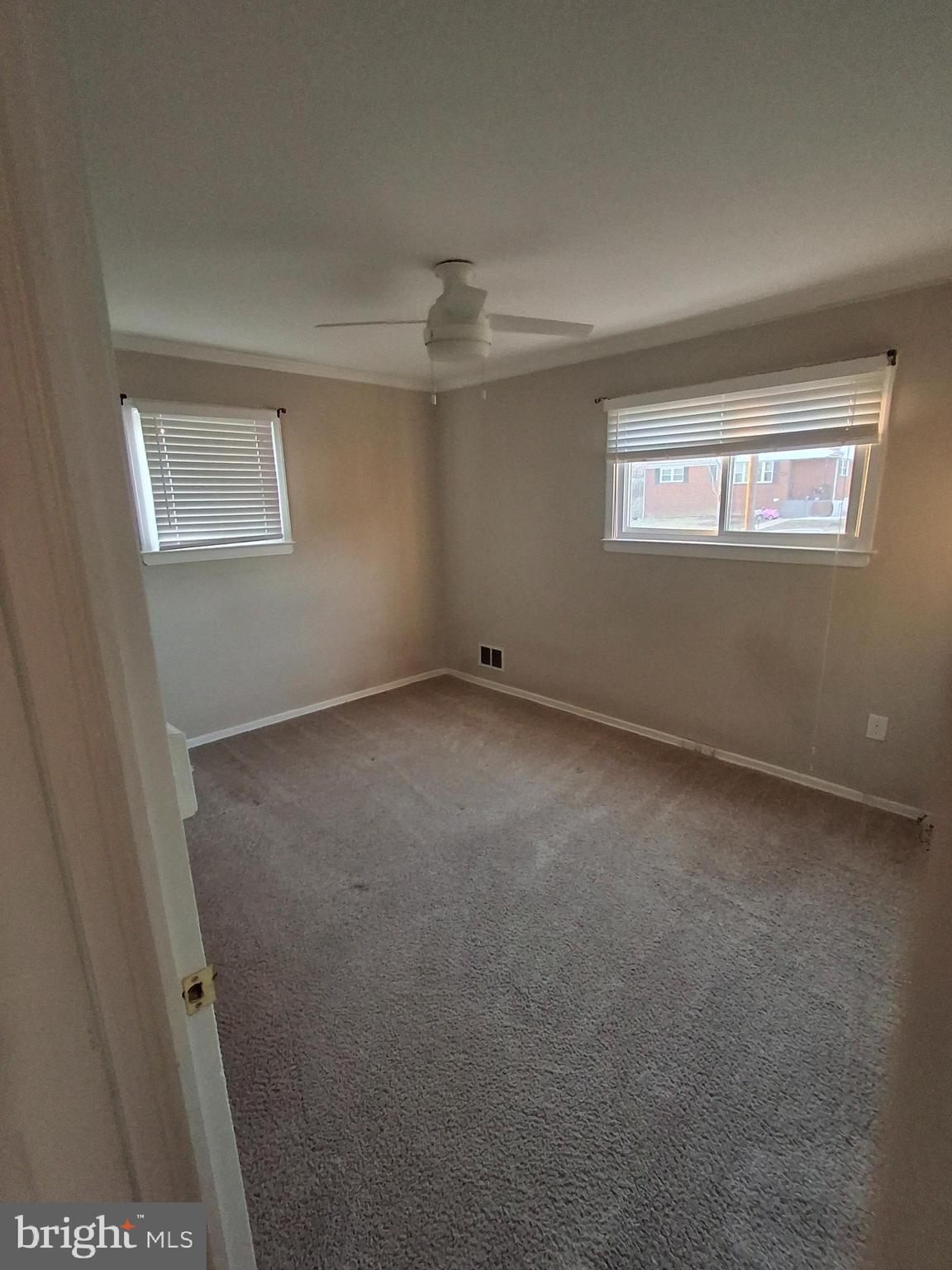 FAIRLAWN-LAUREL - Residential Lease
