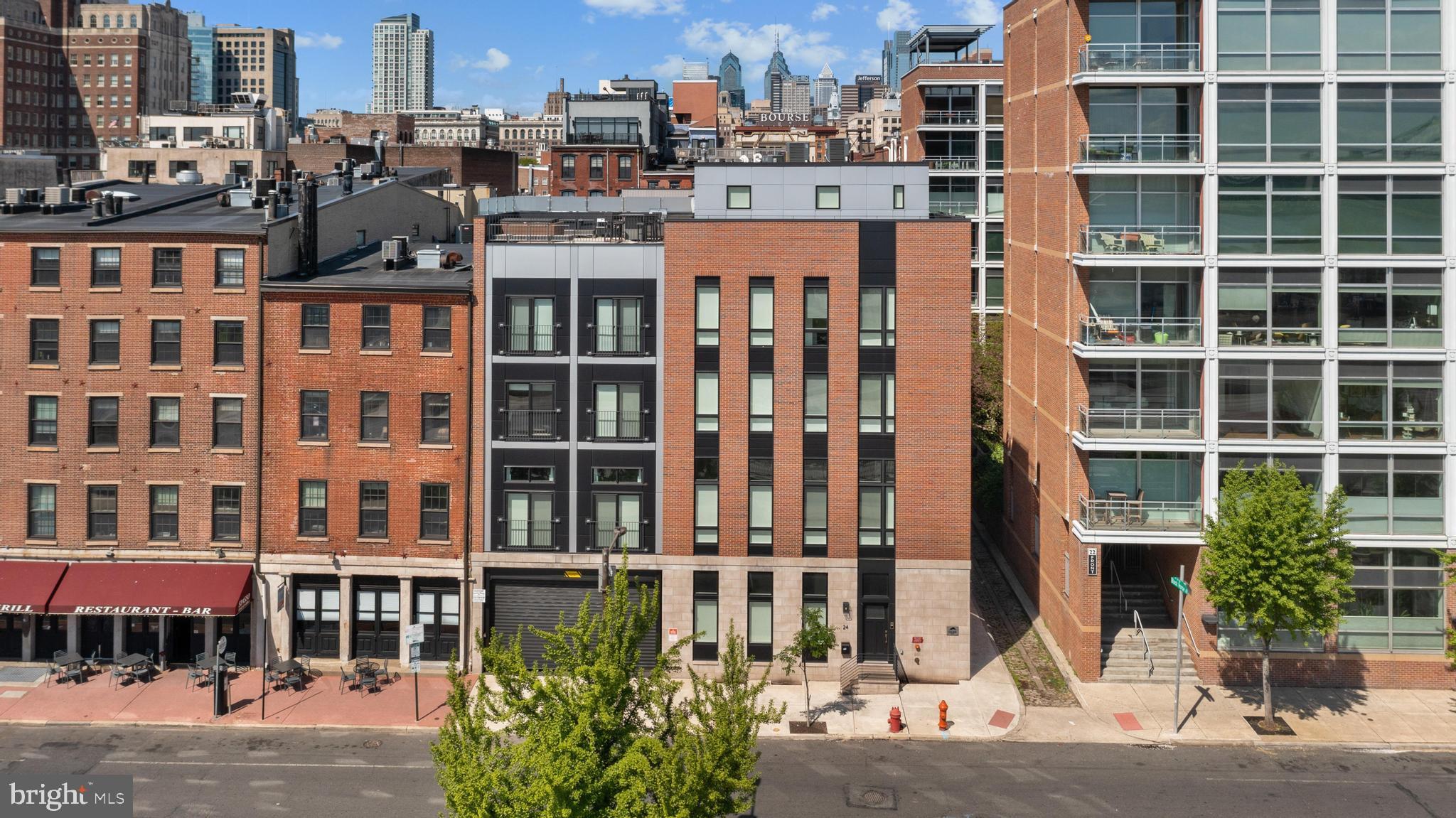 OLD CITY - Residential